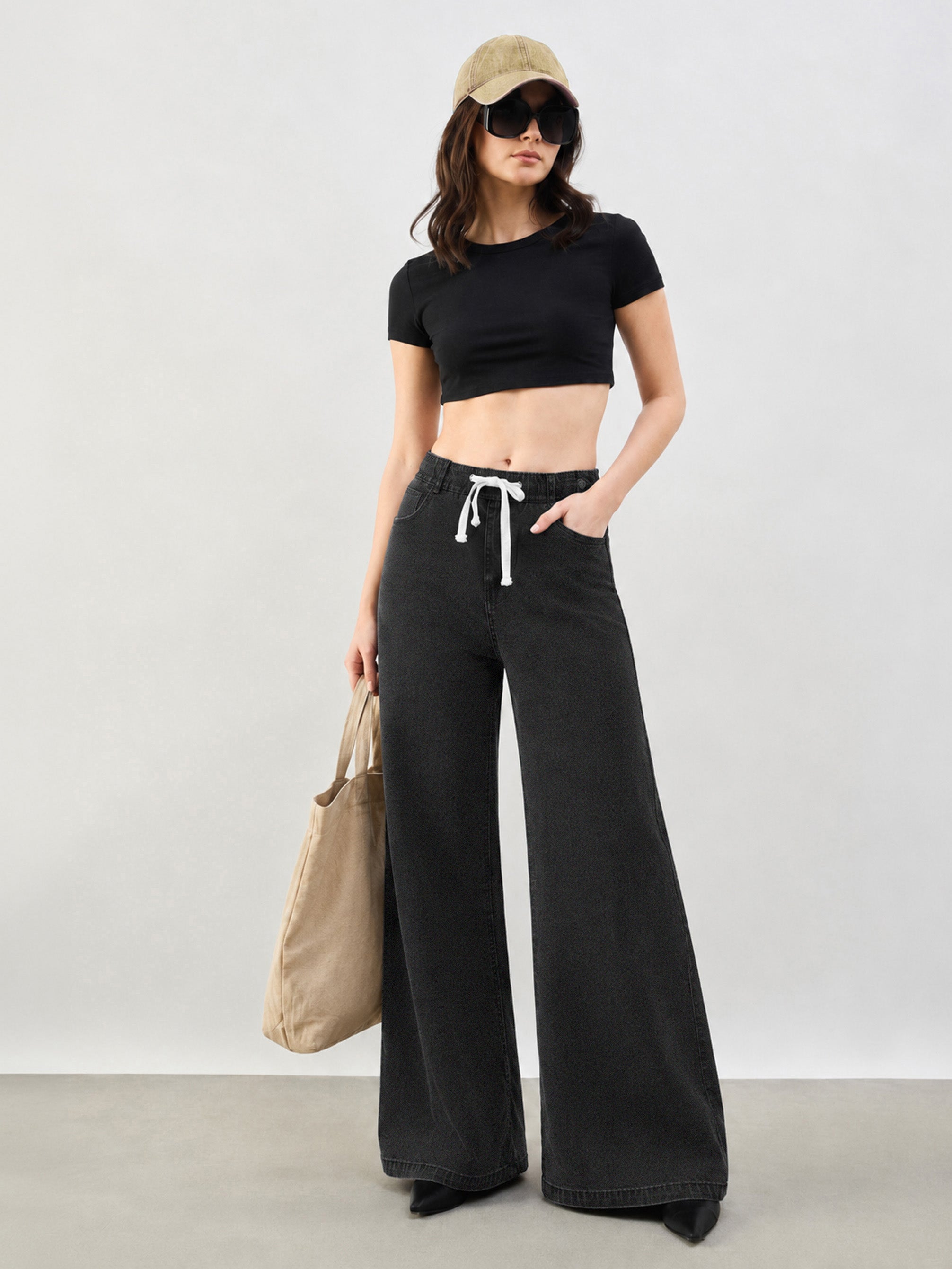 DesiQlo Black Baggy Drawstring Jeans - Black
