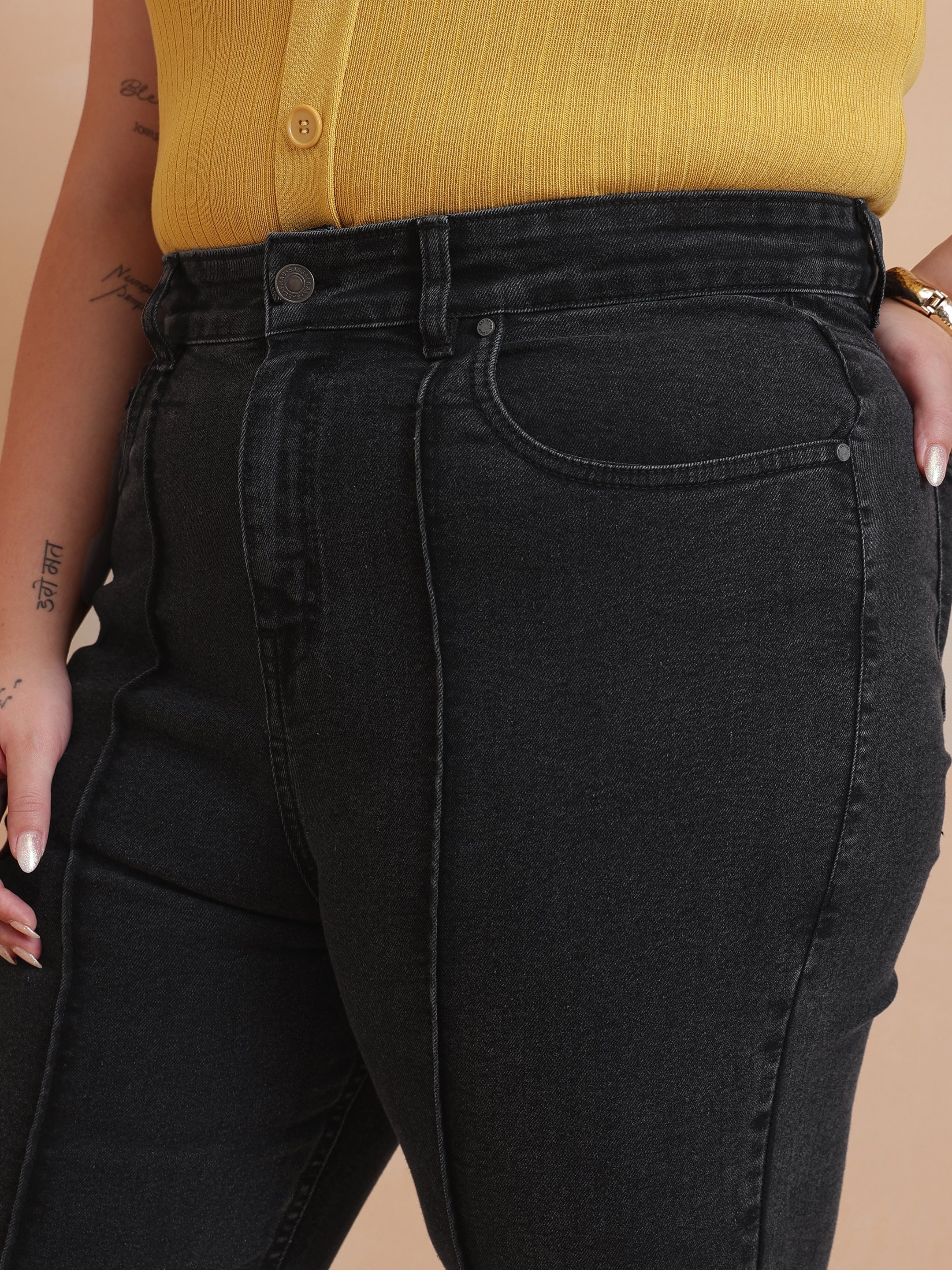 DesiQlo Black Wash Denim Bell Bottom Jeans - Black