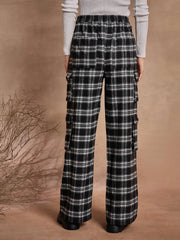 Women Black Check Straight Fit Cargo Pants-SFPANT50970
