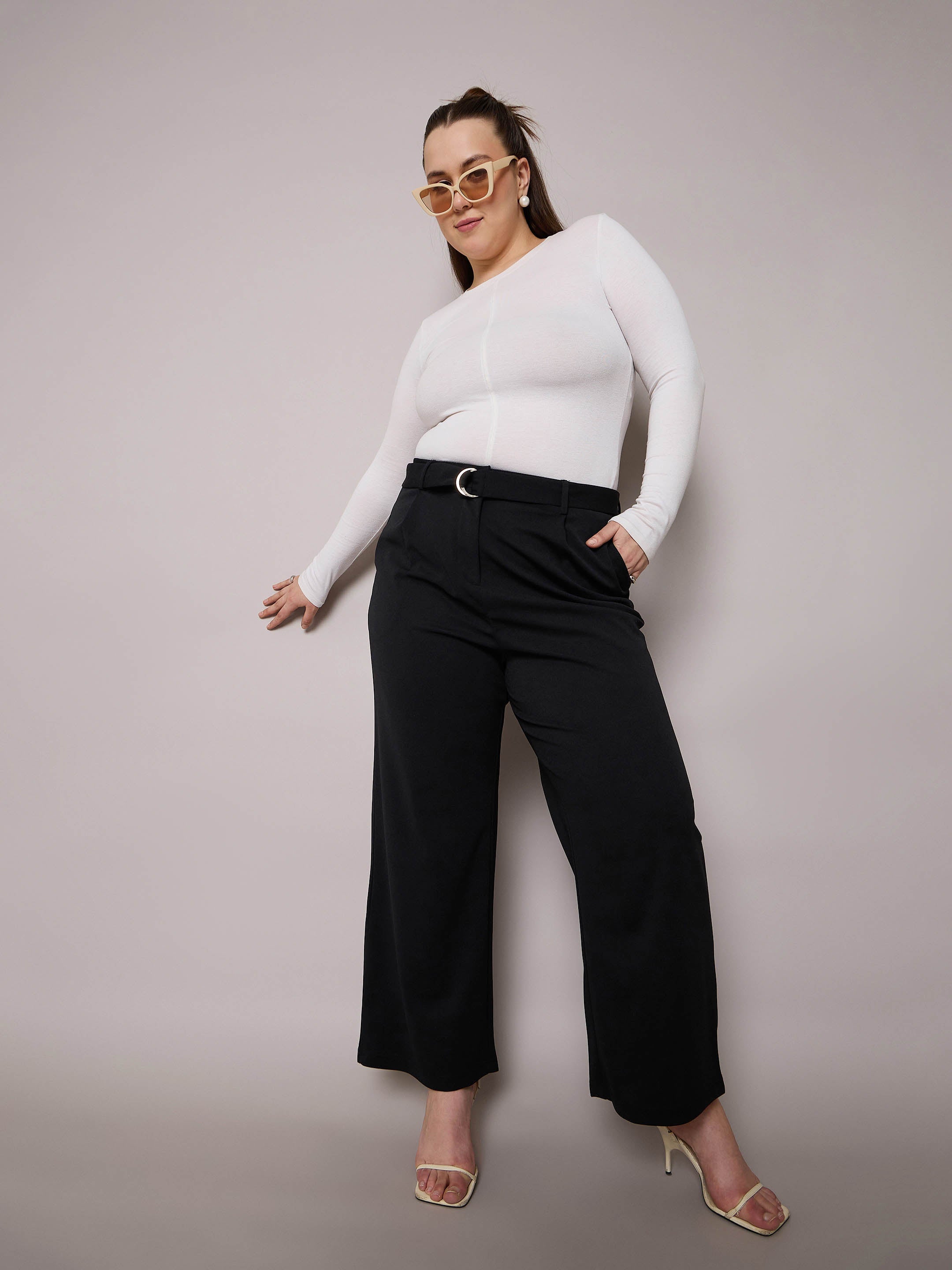 Women Black Straight Belted Pants-SFPANT51275