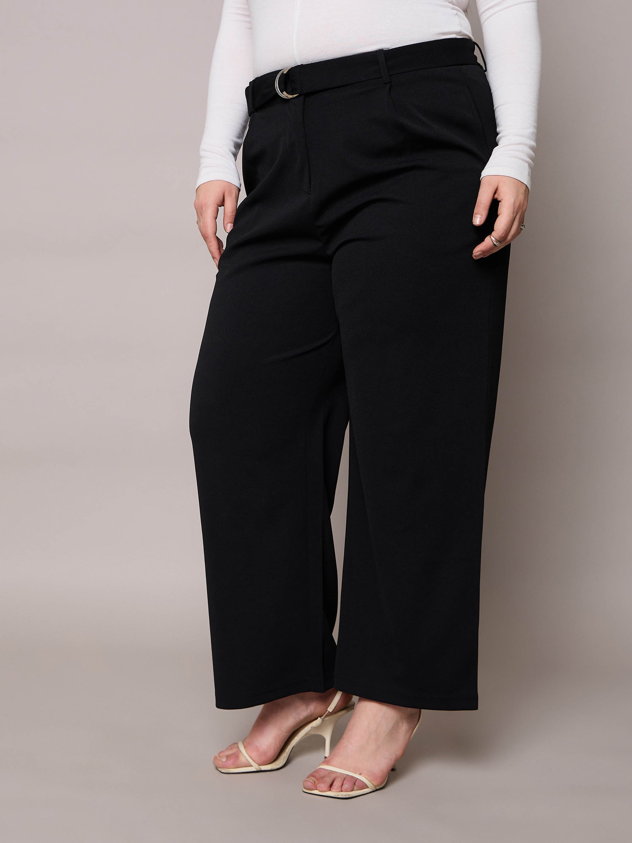 Women Black Straight Belted Pants-SFPANT51275