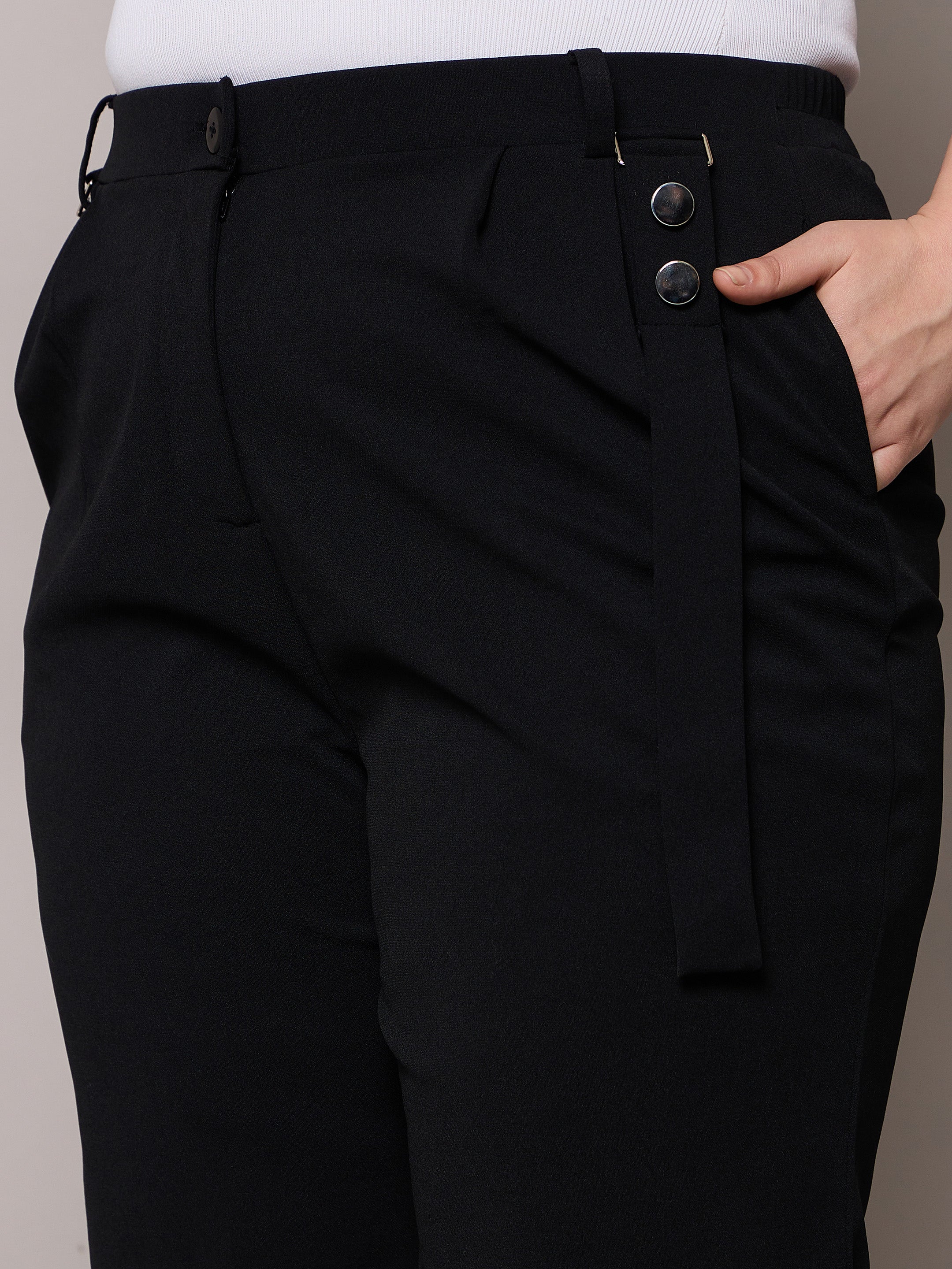 Women Black Front Pleat Straight Pants-SFPANT51278