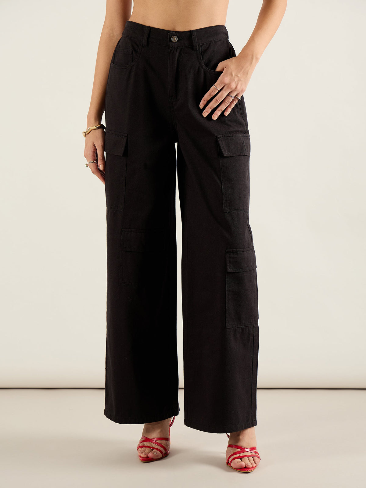 Women Black Twill Multi Pocket Wide Leg Cargo Pants-SFPANT51294
