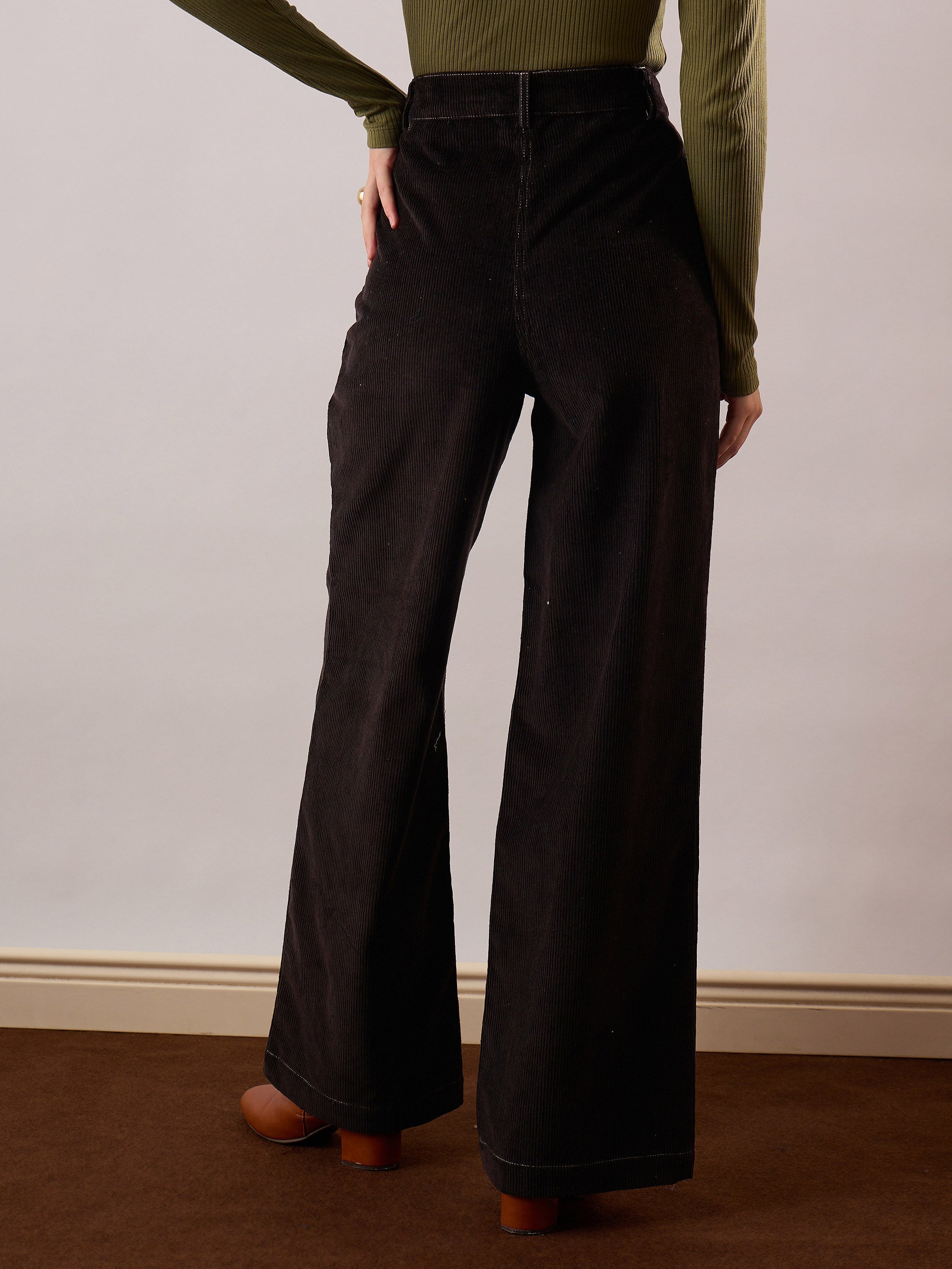 Women Black Corduroy Front Patch Pocket Wide Leg Pants-SFPANT51319