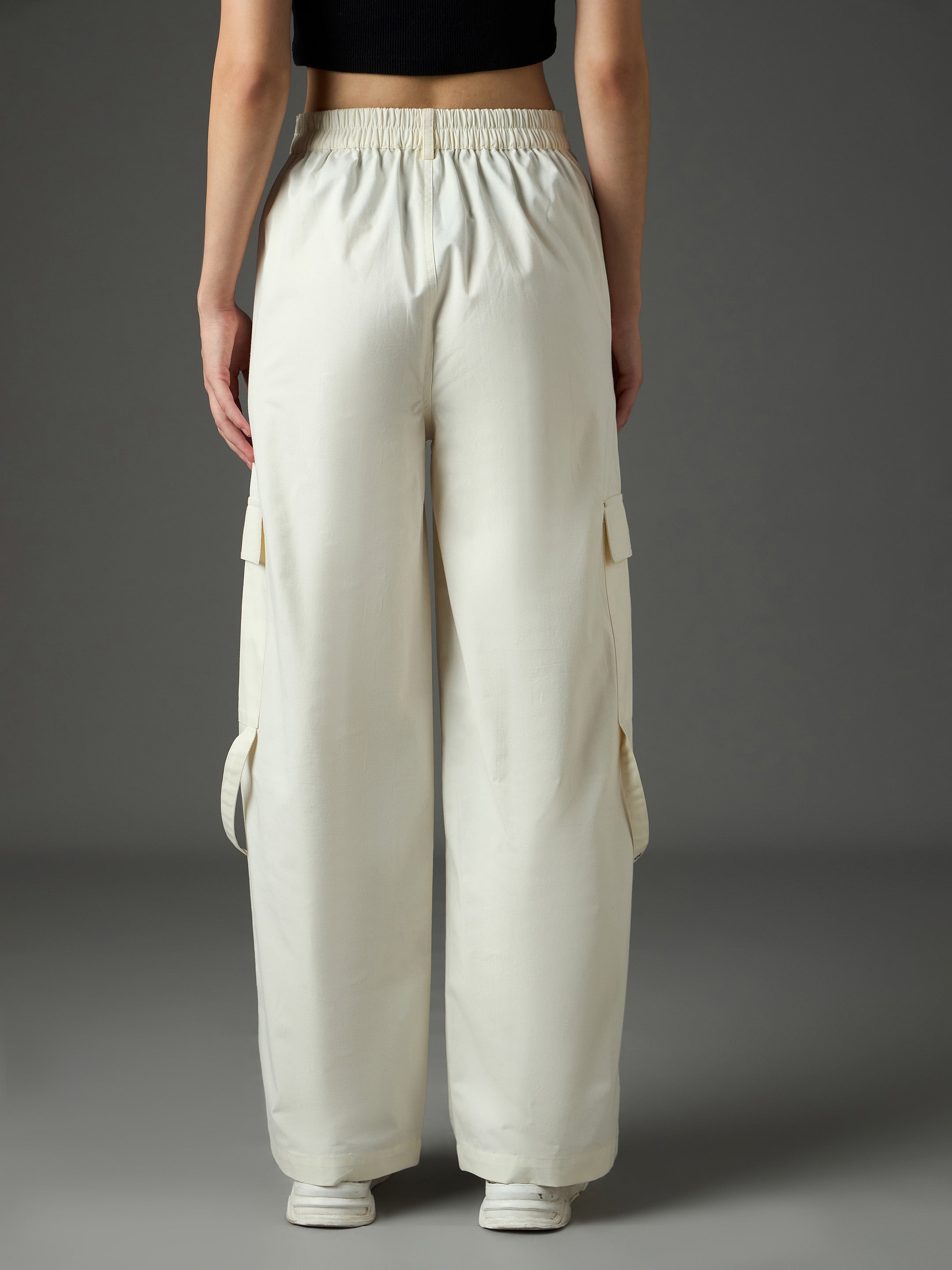 Women White Twill Pocket Loop Detail Cargo Pants-SFPANT51323