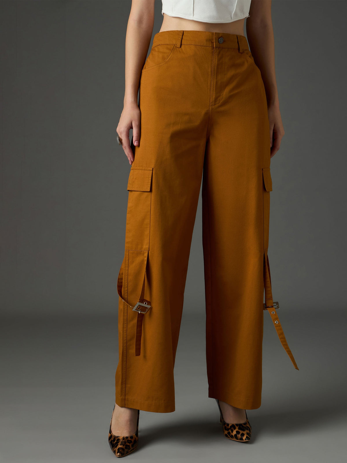 Women Tan Twill Pocket Loop Detail Cargo Pants-SFPANT51324