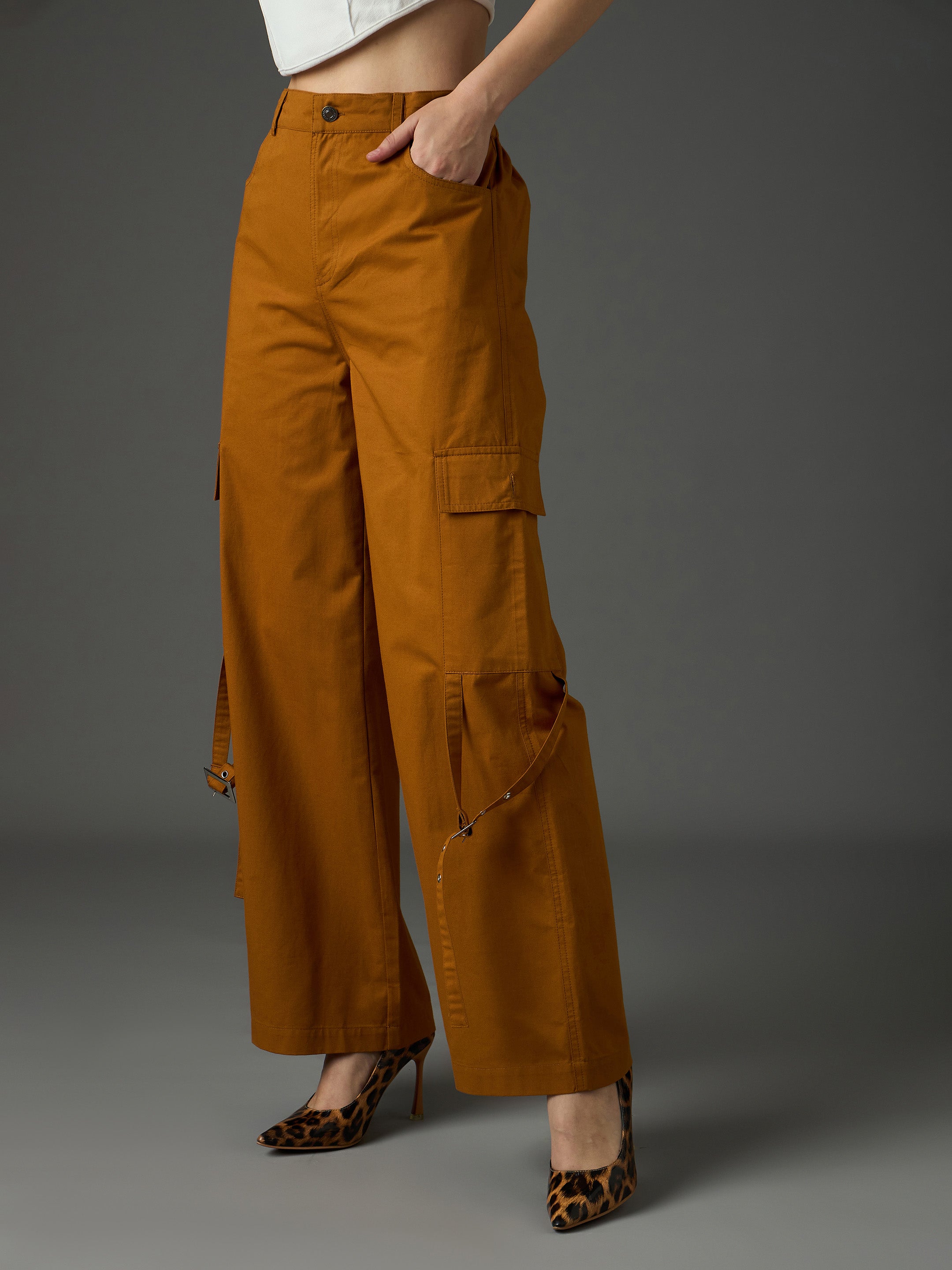 Women Tan Twill Pocket Loop Detail Cargo Pants-SFPANT51324