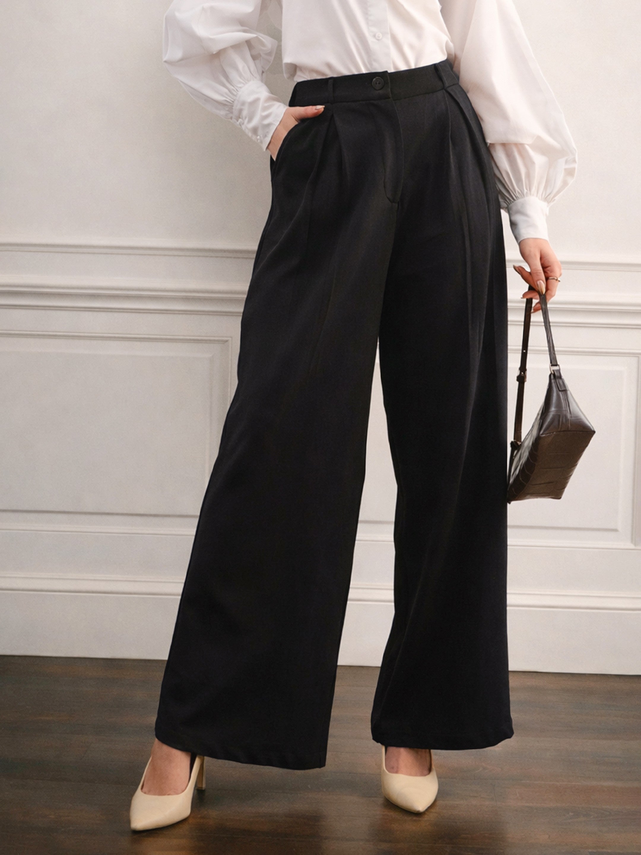 DesiQlo Black High-Rise Inverted Box Pleat Pants - Black