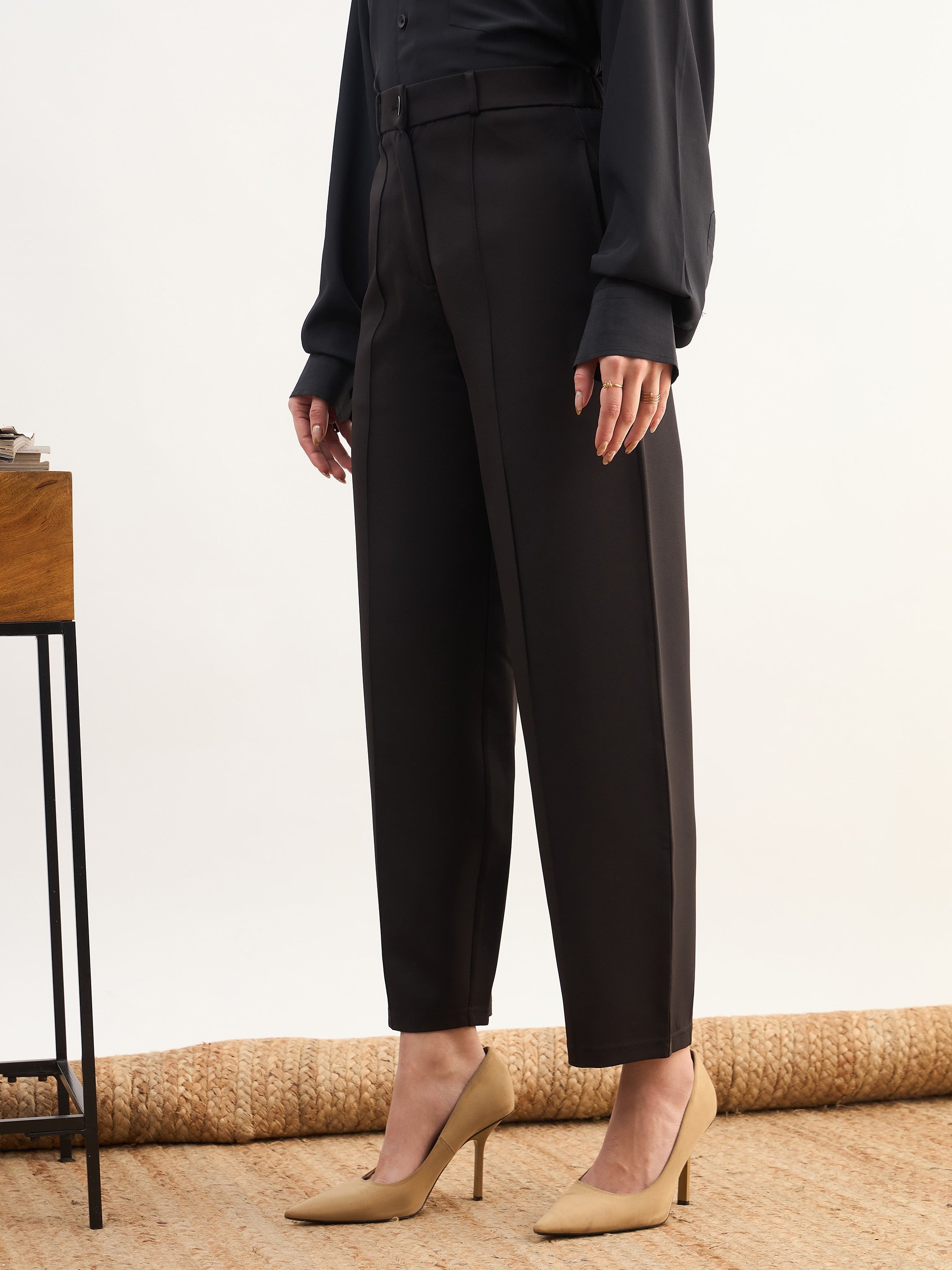 DesiQlo Black Darted Slouchy Pants - Black