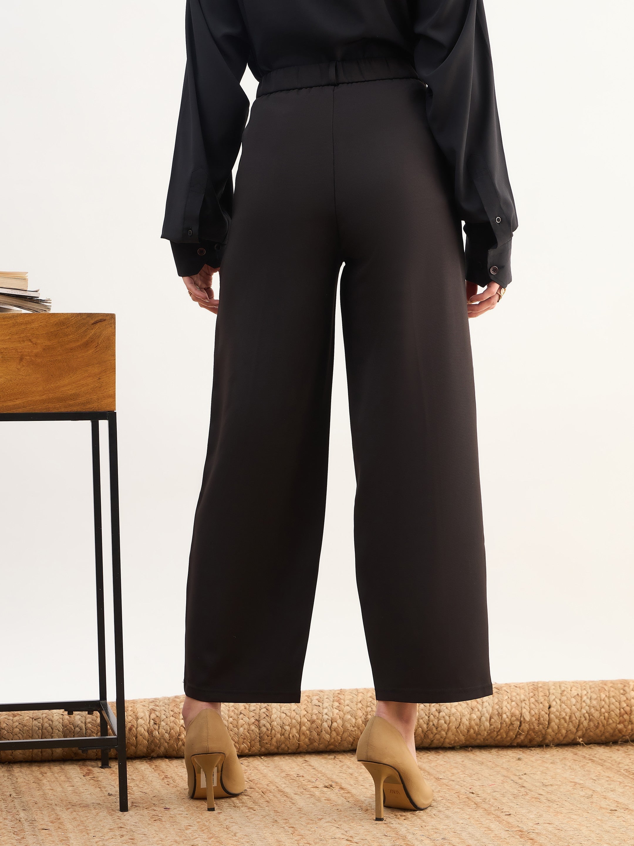 DesiQlo Black Darted Slouchy Pants - Black