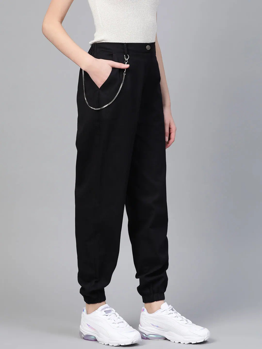 Black Streetwear Cargo Pants - Women's Western Wear Outfits