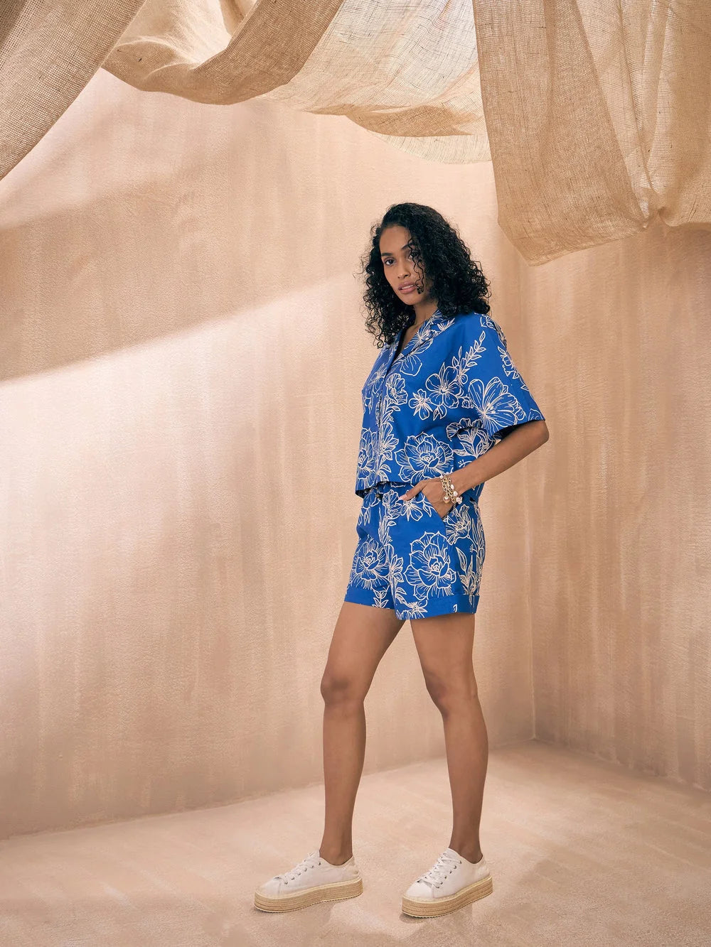 Blue Floral Shirt & Shorts: Chic Women's Western Clothing