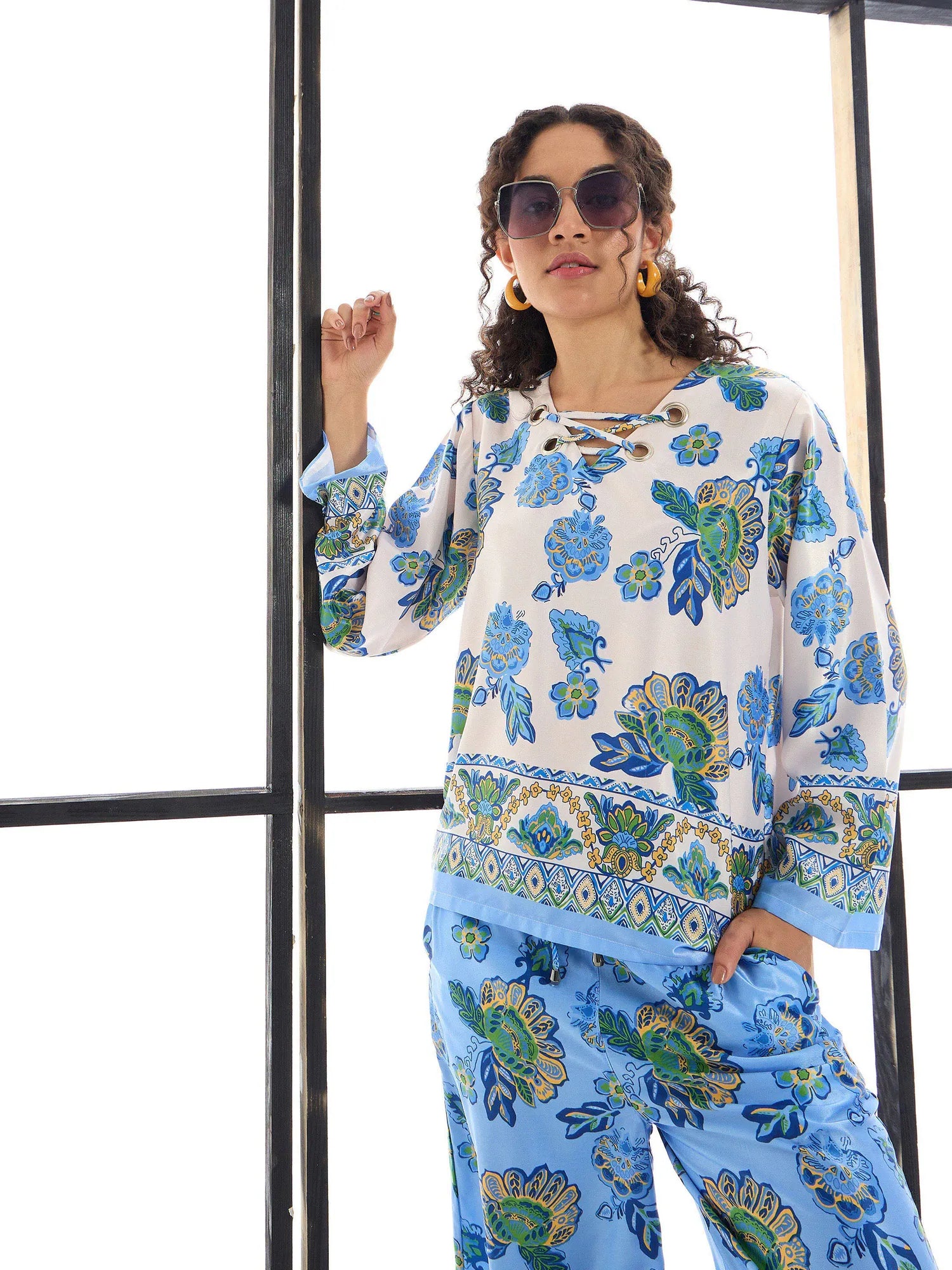 Floral Co Ord Sets: Women's White & Blue Top with Pants