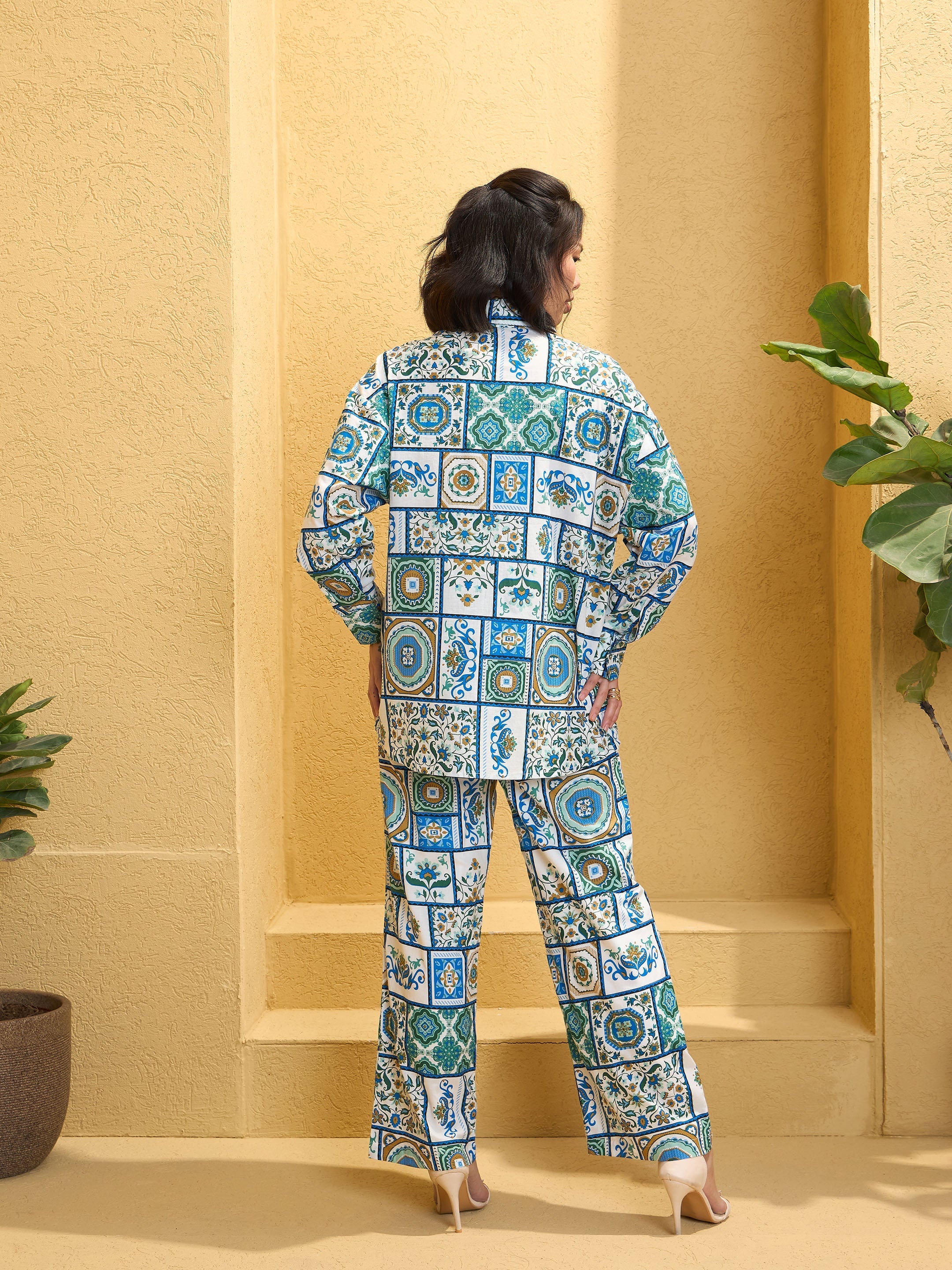 Women Blue & White Cambric Floral Shirt With Pants-SFSETS96140