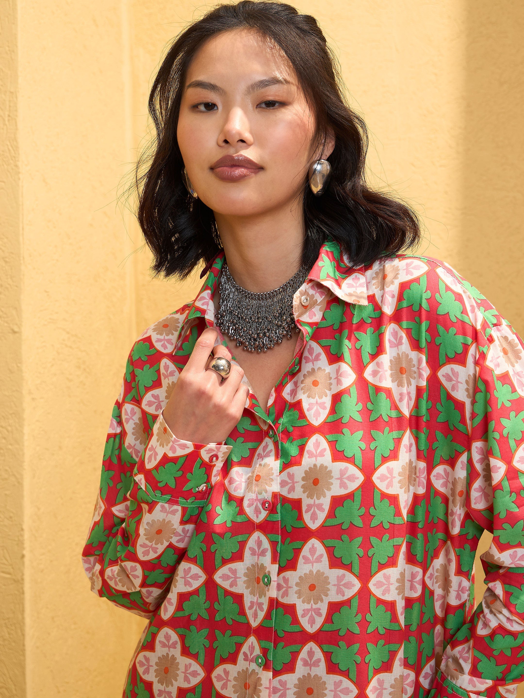 Women Red Cambric Floral Shirt With Pants-SFSETS96142