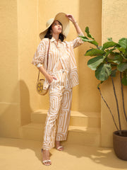 Women Beige & White Geometric Shirt With Pants-SFSETS96144