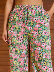 Women Green Floral V Neck Peplum Top With Pants-SFSETS96398