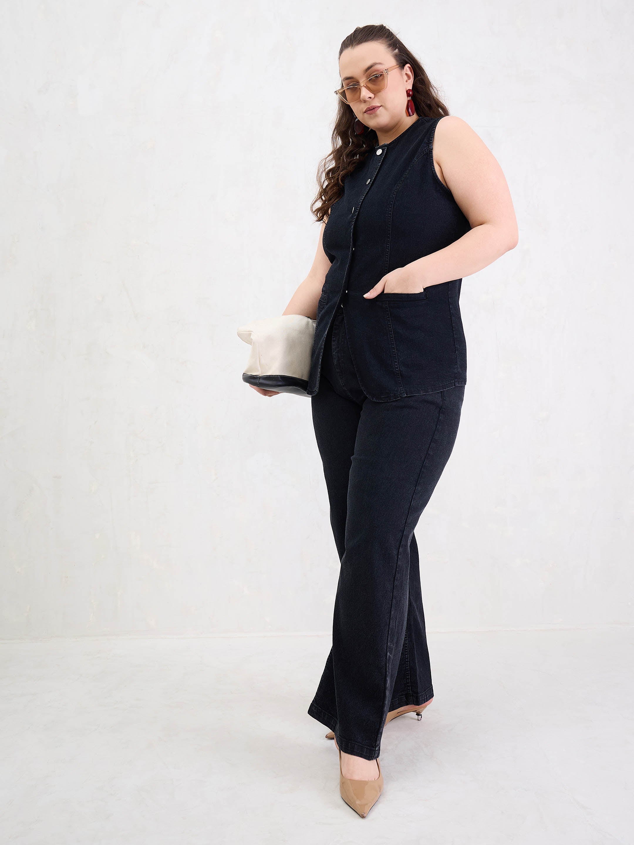 Women Black Denim Sleeveless Top With Jeans-SFSETS96412