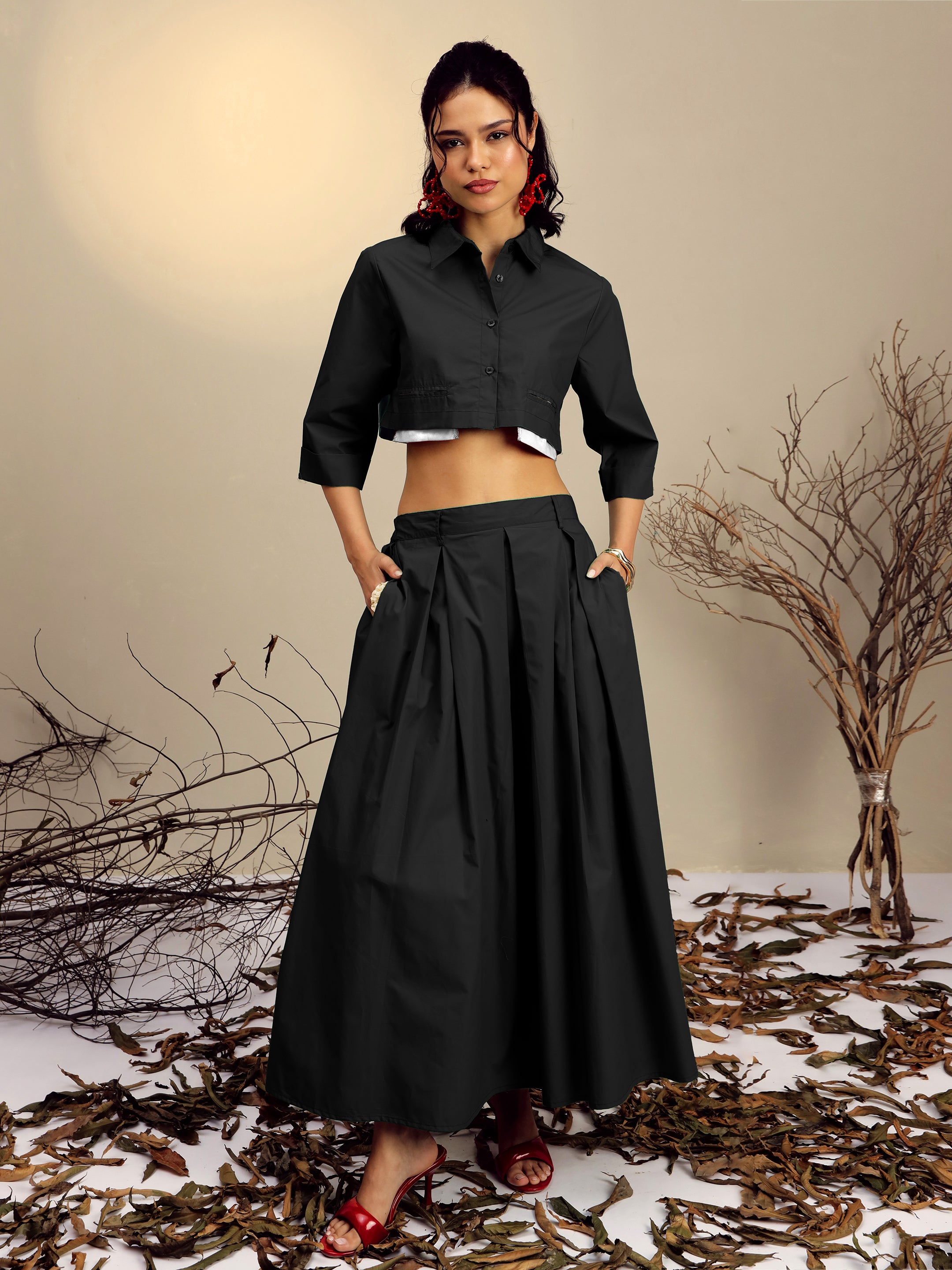 Women Black Poplin Crop Shirt With Pleated Skirt-SFSETS96522