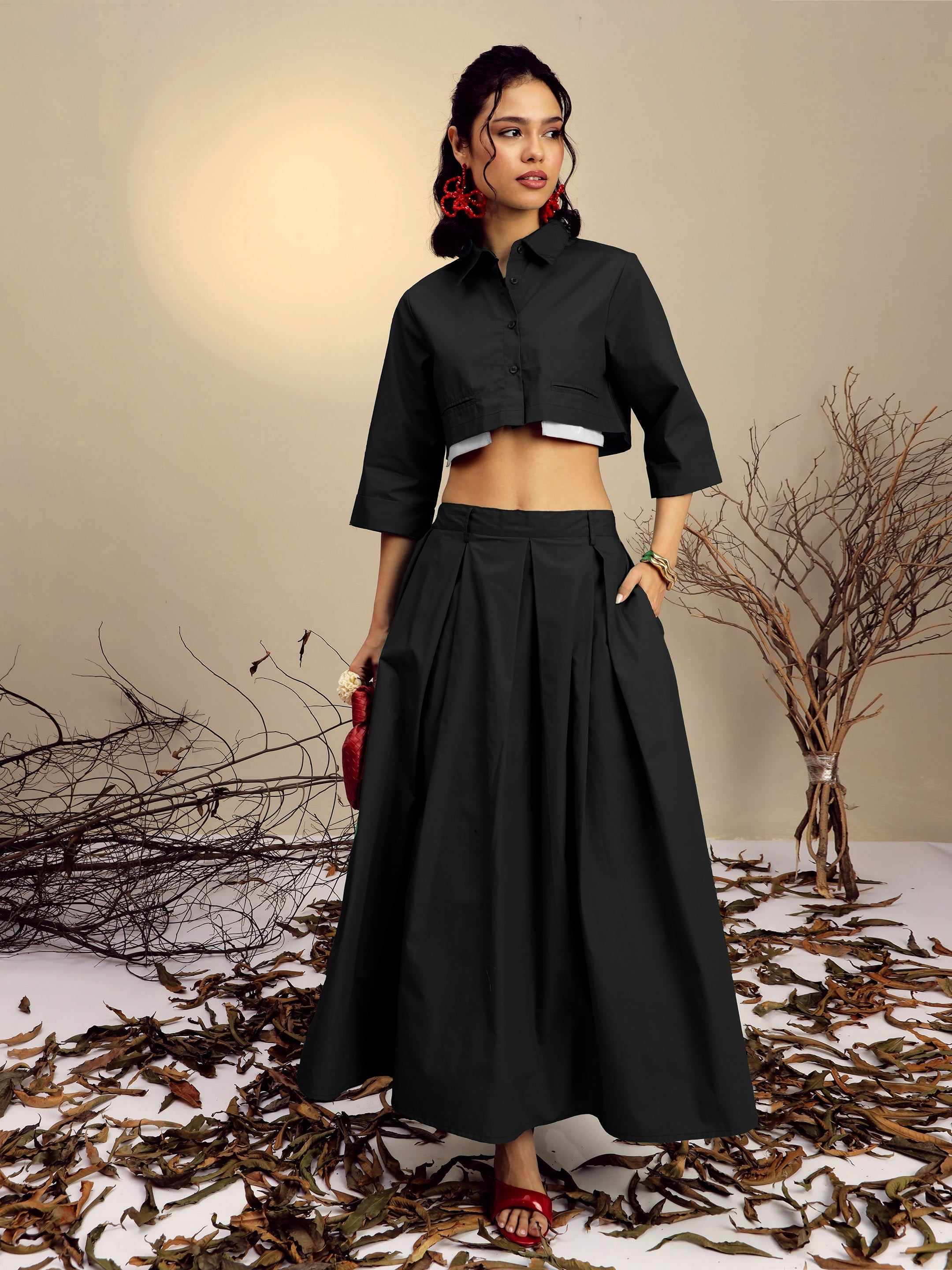 Women Black Poplin Crop Shirt With Pleated Skirt-SFSETS96522
