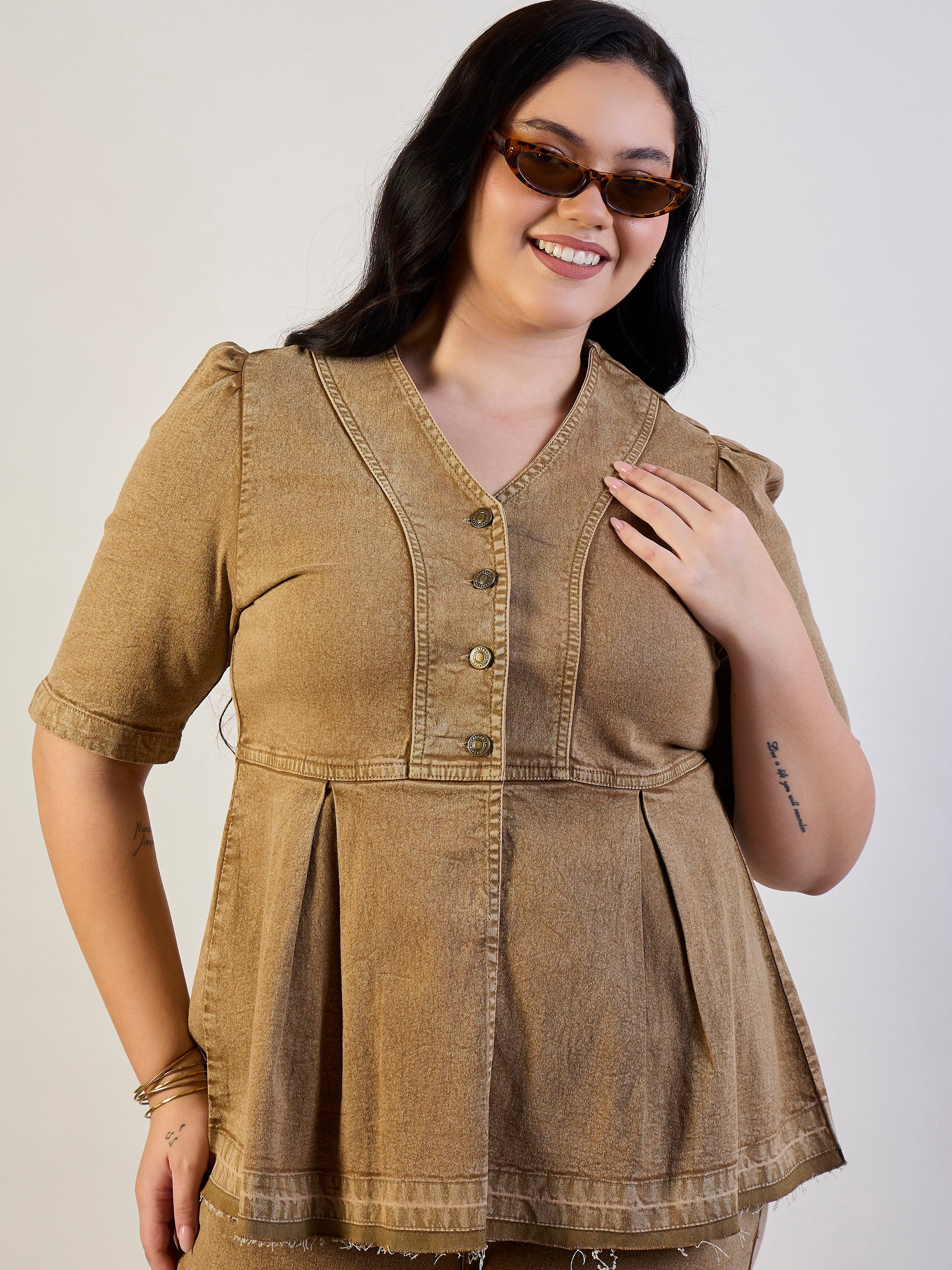 Women Brown Wash Denim Metal Button Top With Jeans-SFSETS96563