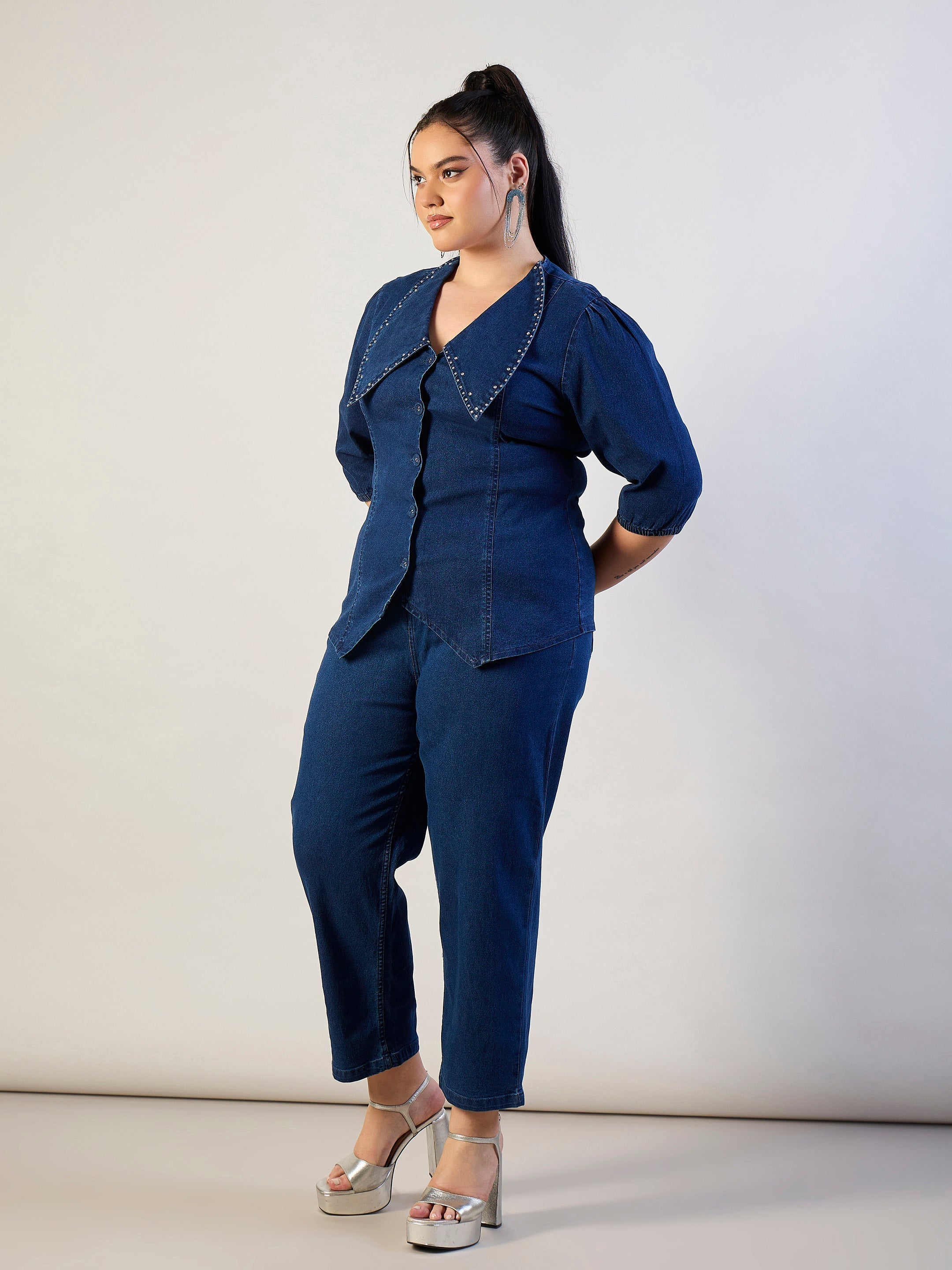 Women Blue Blast Denim Peter Pan Top With Mom Fit Jeans-SFSETS96566