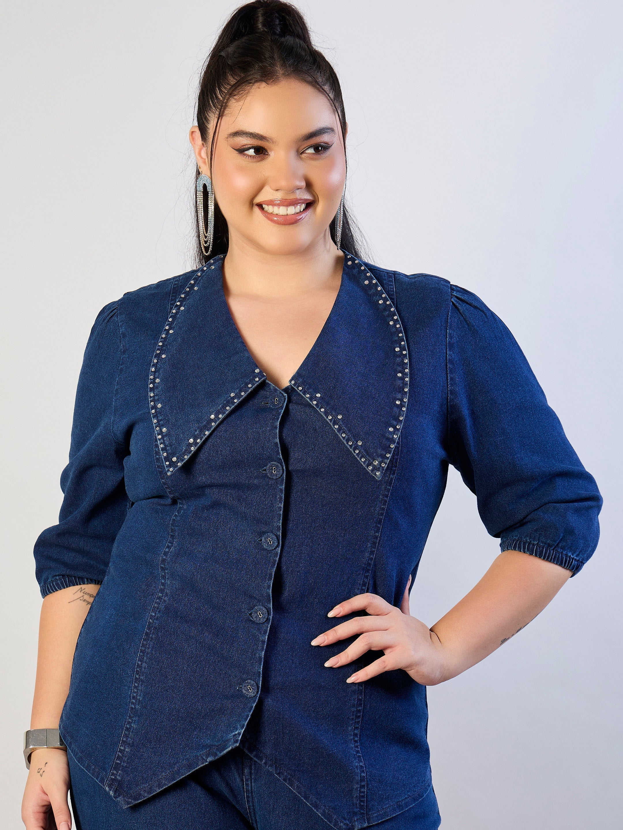 Women Blue Blast Denim Peter Pan Top With Mom Fit Jeans-SFSETS96566