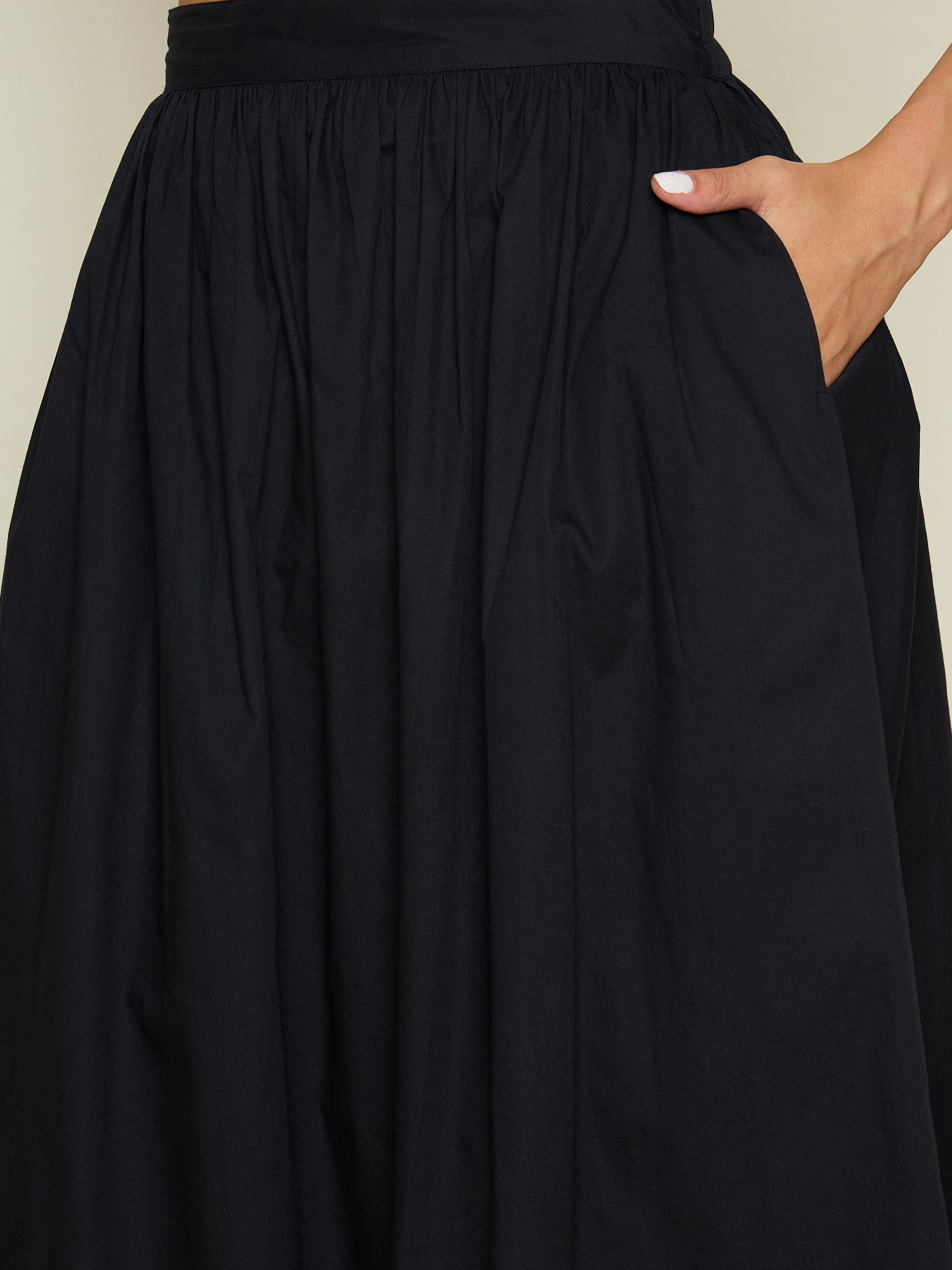 Women Black Foil Print Double Breasted Blazer With Gathered Skirt-SFSETS96638