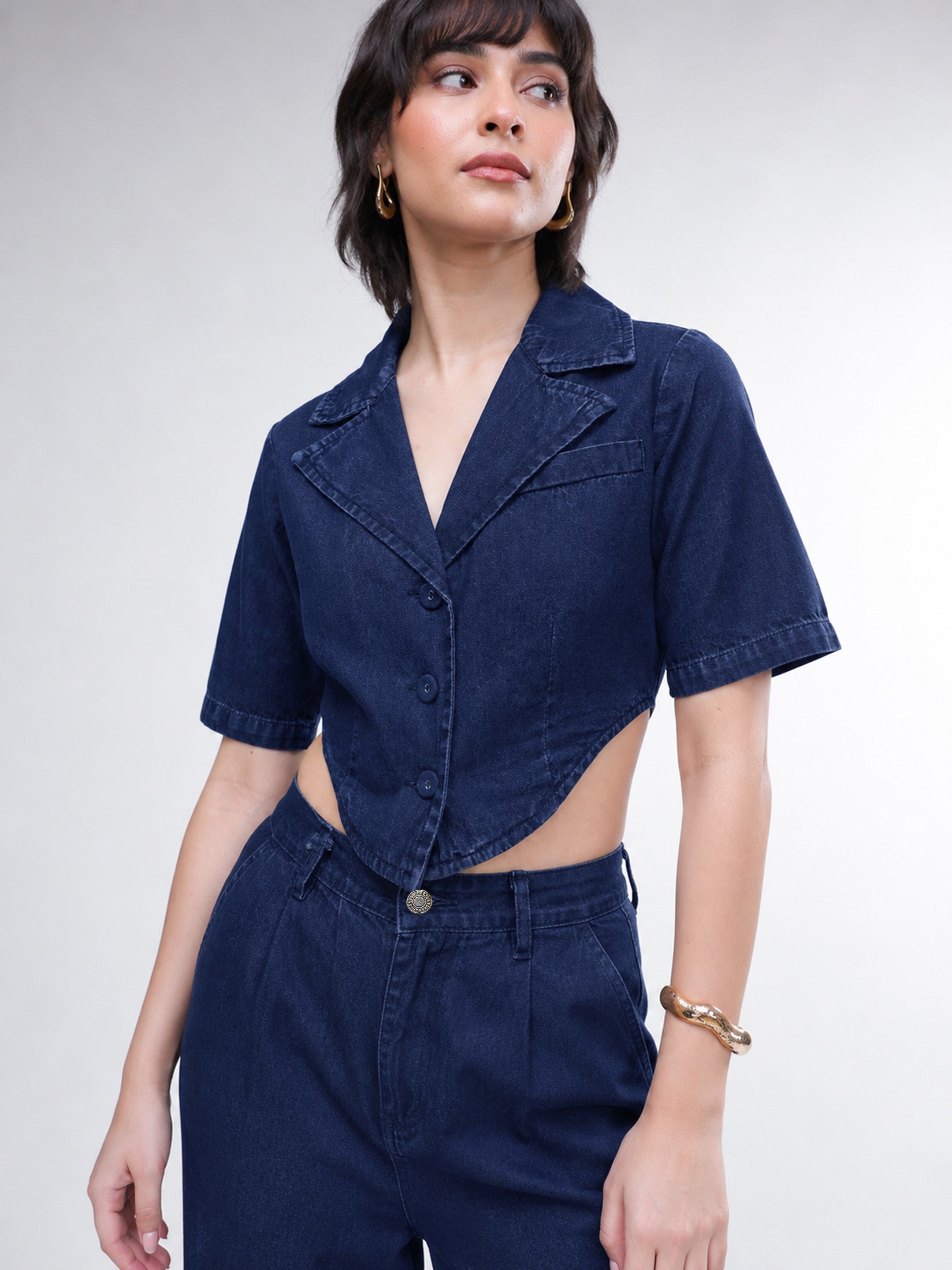 DesiQlo Navy Back Cut-Out Crop Top With Straight Jeans - Navy Blu