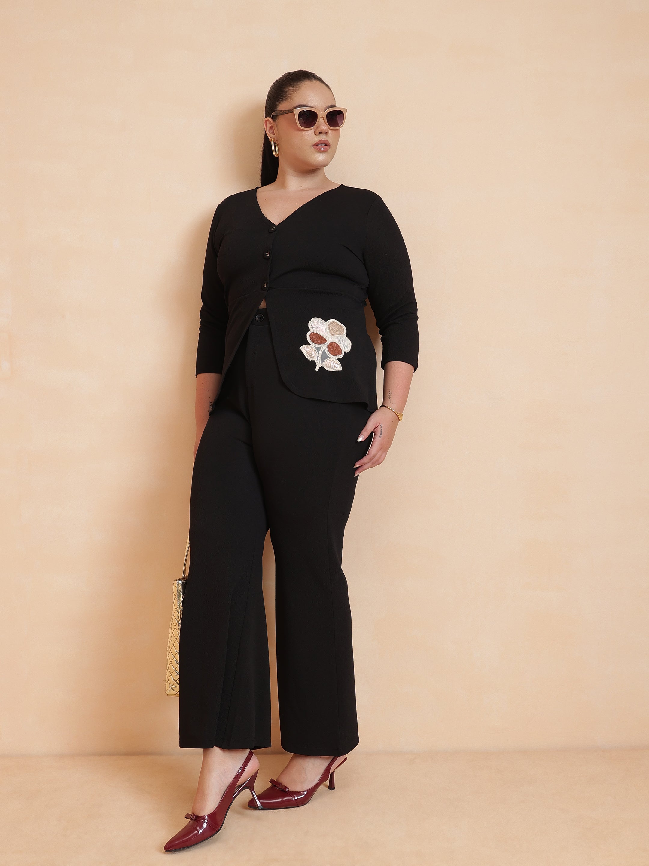 DesiQlo Black Front Button Top With Pants - Black