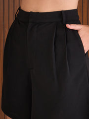 Women Black Front Pleated Shorts-SFSHOR90108