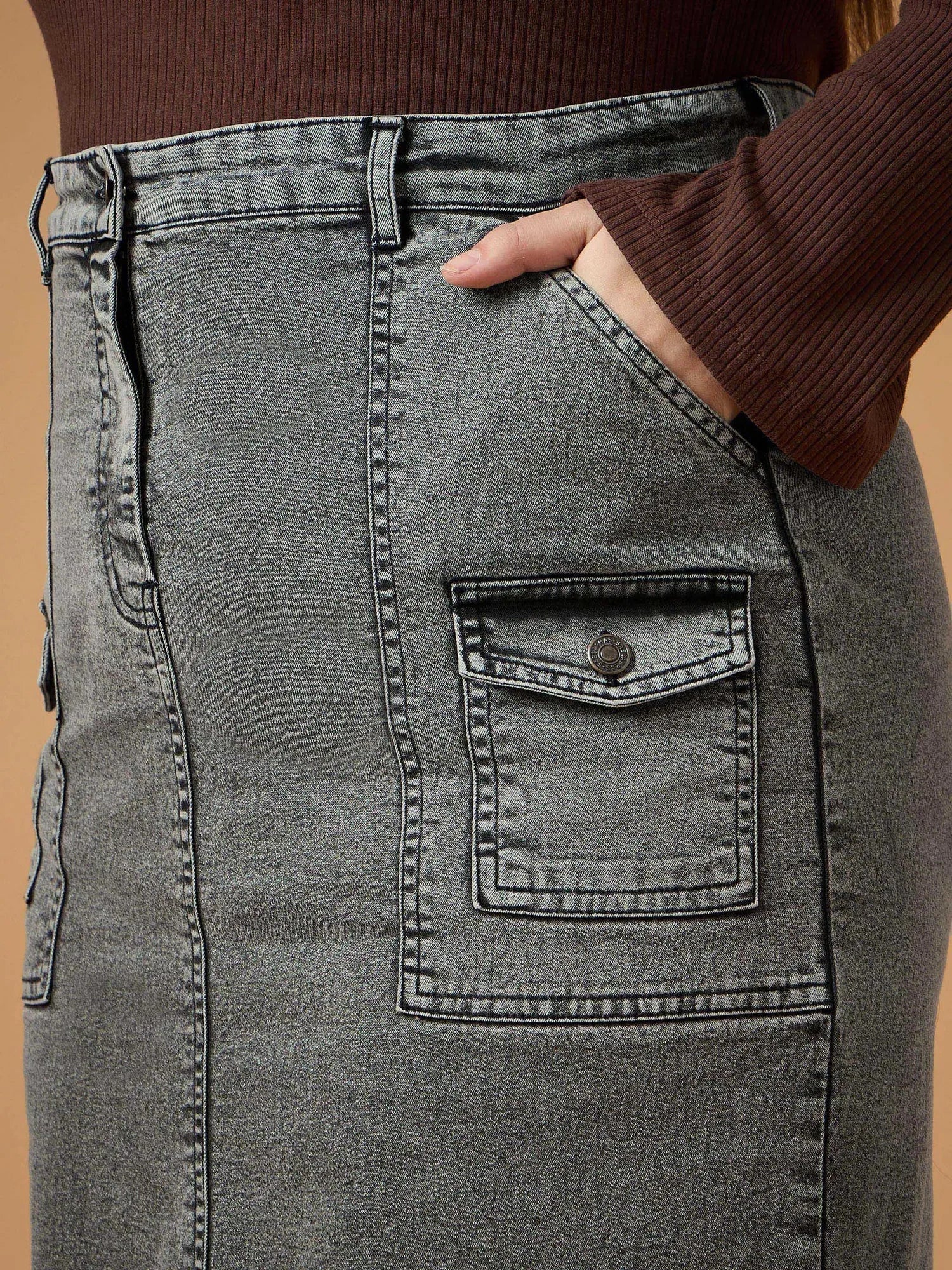 Black Denim Front Slit Skirt | Women's Western Clothing