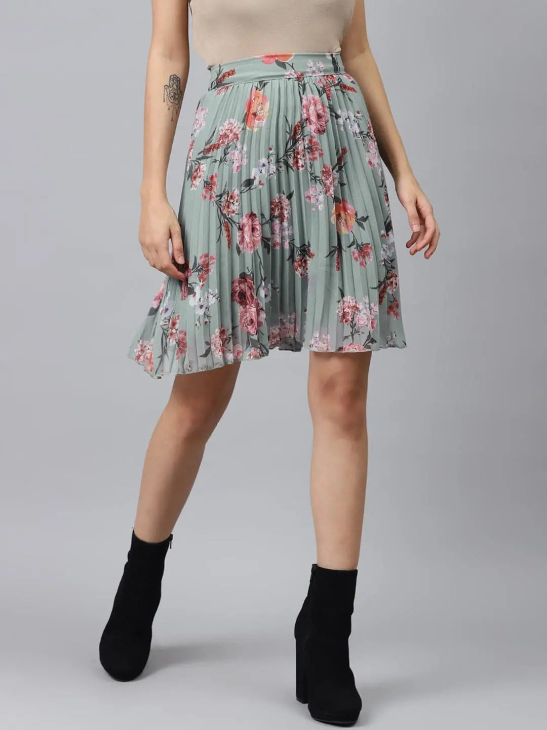 Olive Floral Mini Skirt - Women's Fashion & Comfort