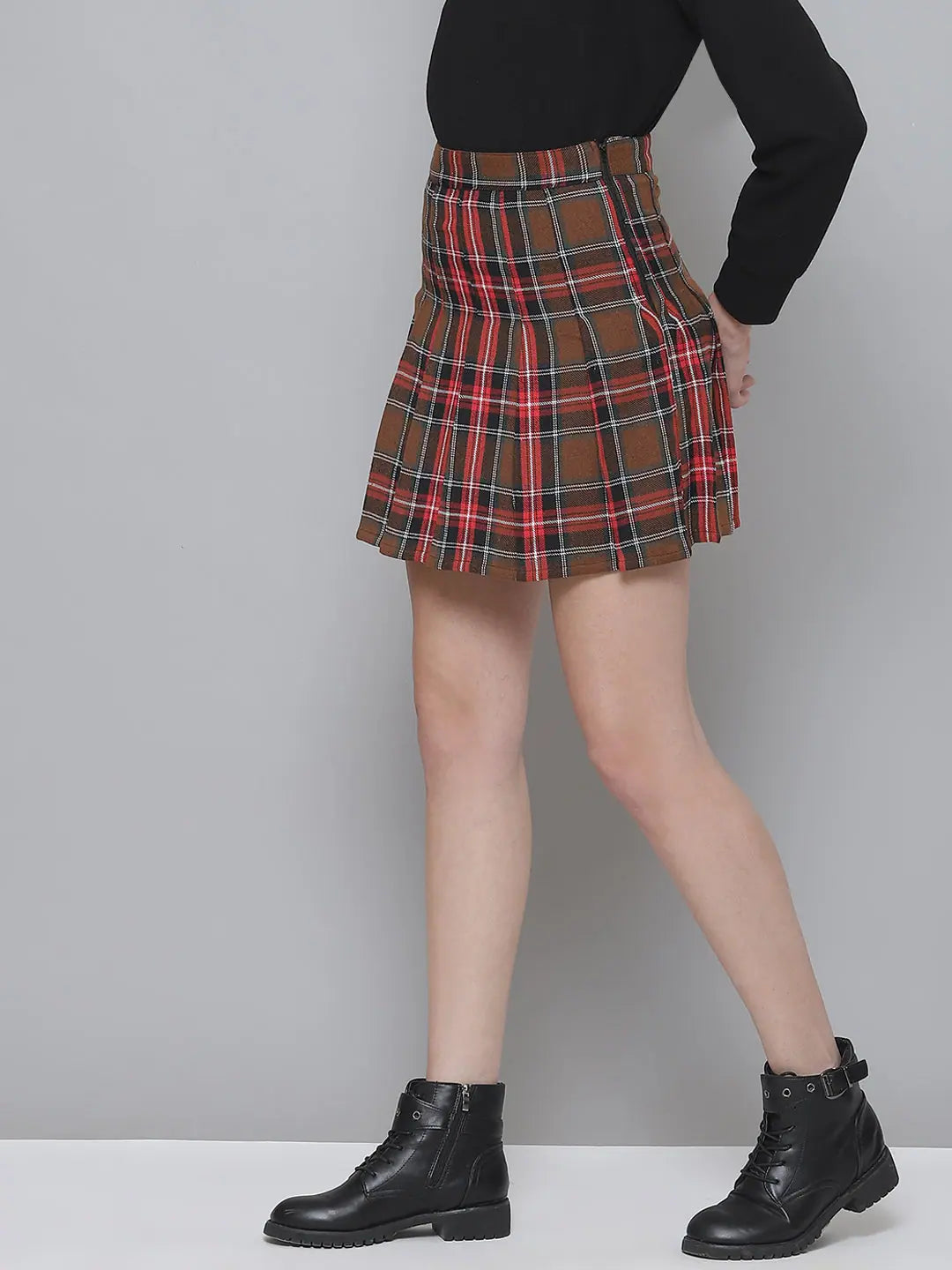 Black Plaid Mini Skirt - Women's Western Wear Outfits