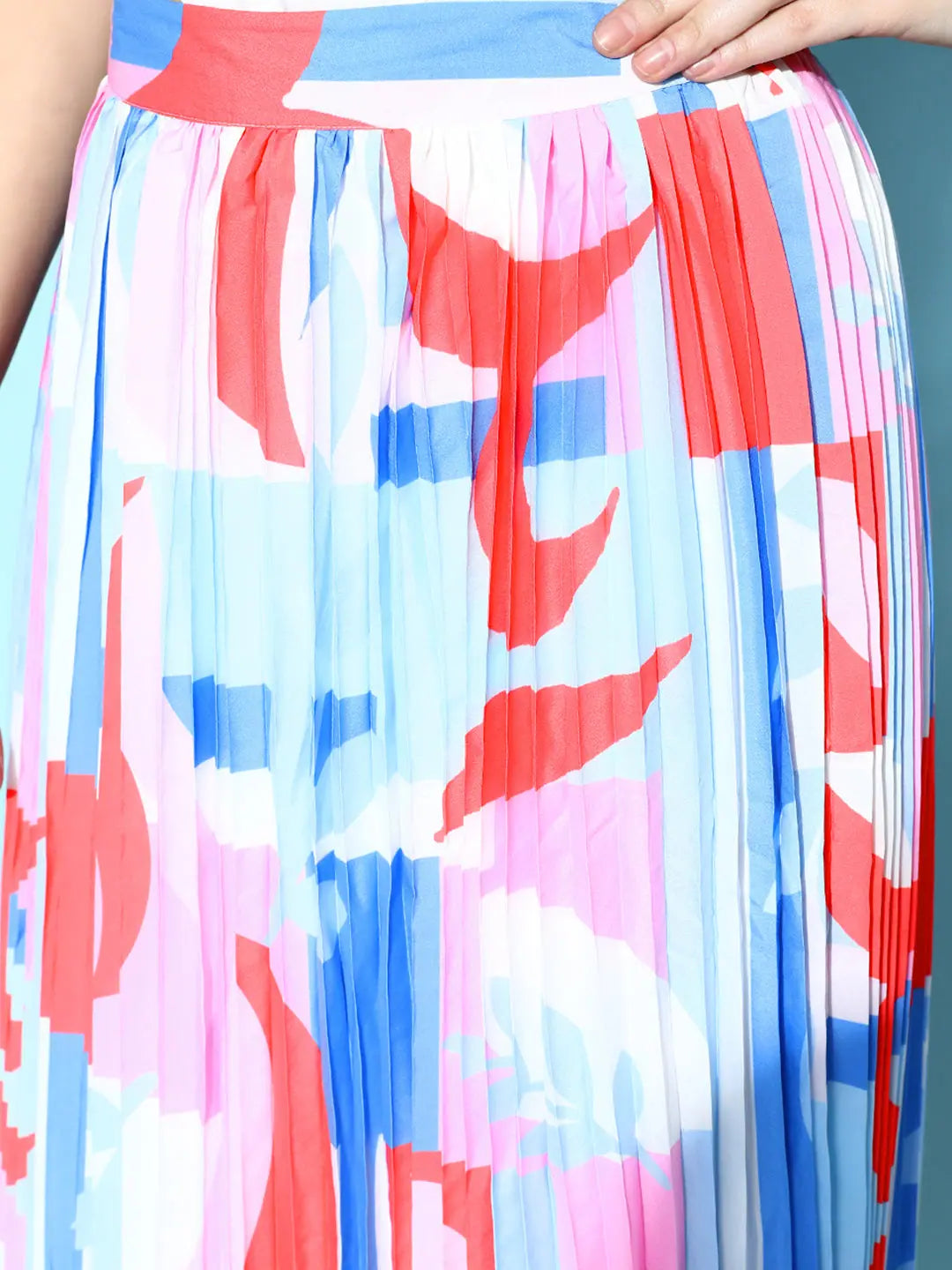 Abstract Print Pleated Skirt - Women's Western Wear