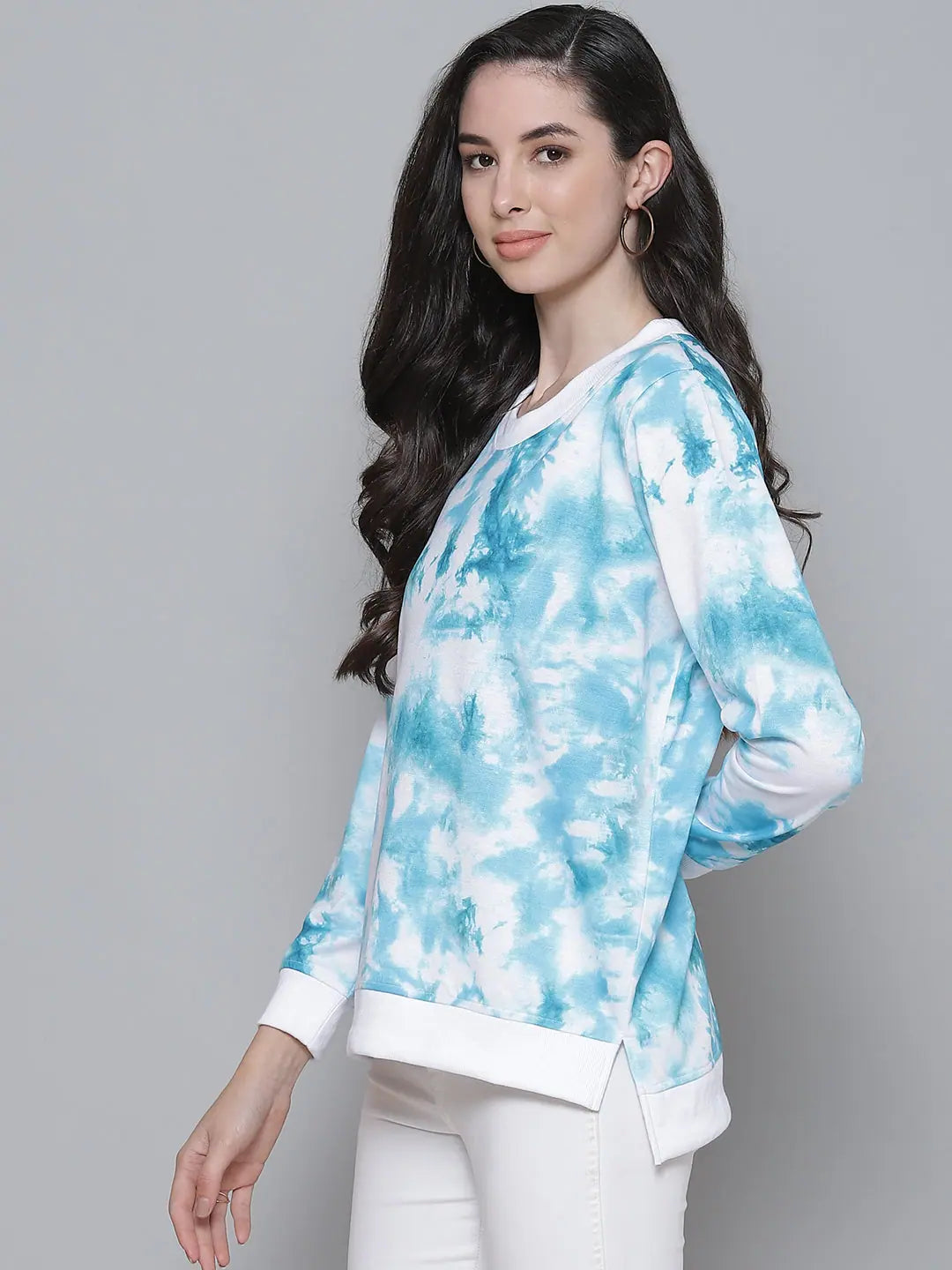 Turq & White Terry Cloud Wash Sweatshirt | Women's Outfits