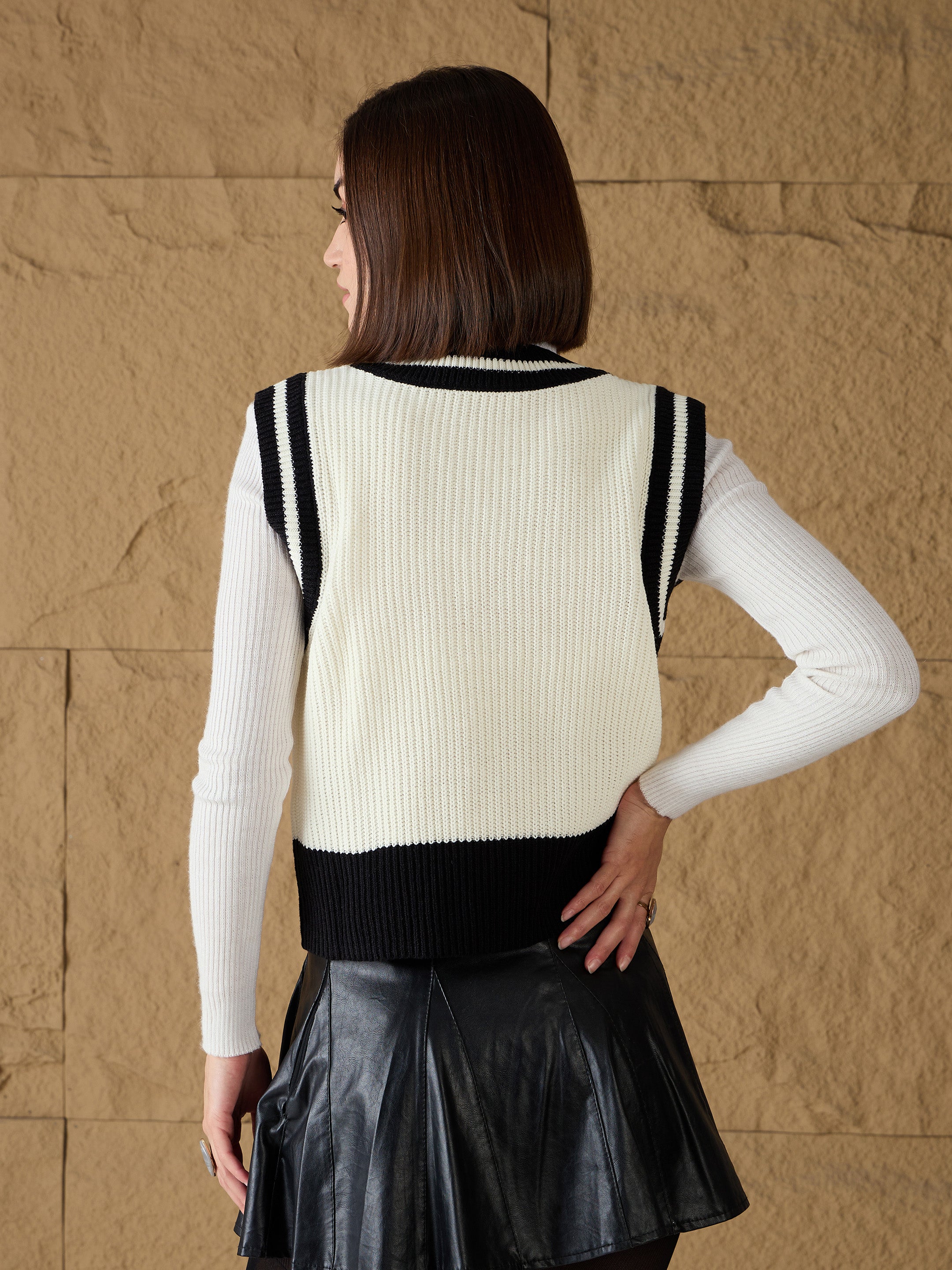 Women Black & White Striped V-Neck Sweater Vest-SFSWSH7607