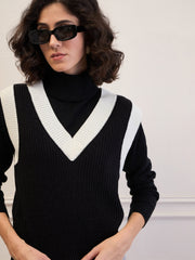 Women Black & White Solid V-Neck Sweater Vest-SFSWSH7613