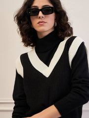 Women Black & White Solid V-Neck Sweater Vest-SFSWSH7613