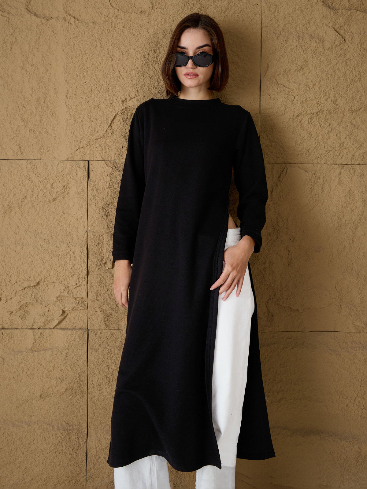 Women Black Round-Neck High Slit Sweater-SFSWSH7686