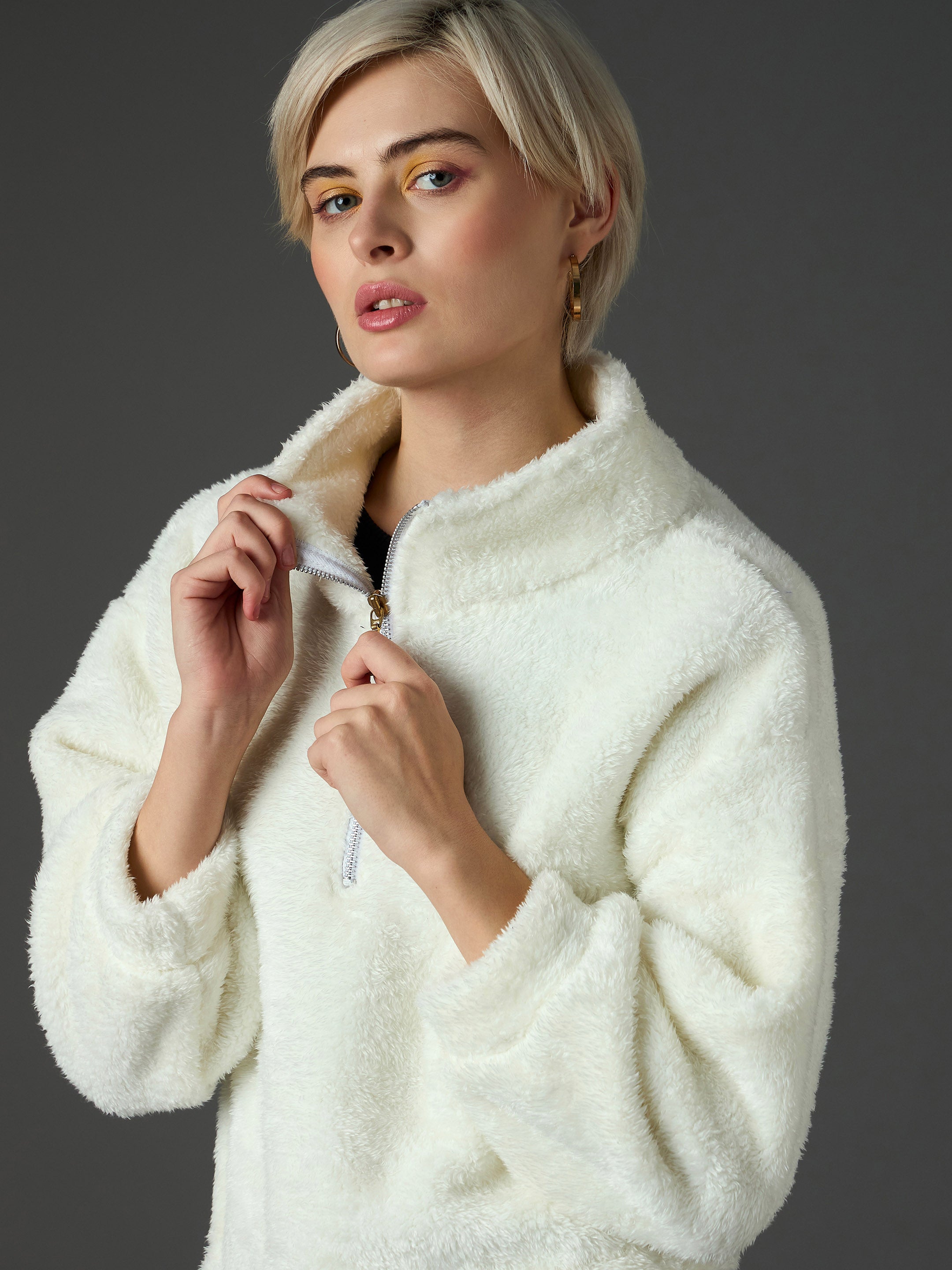 Women White Zip Front Faux Fur Crop Sweatshirt-SFSWSH7699