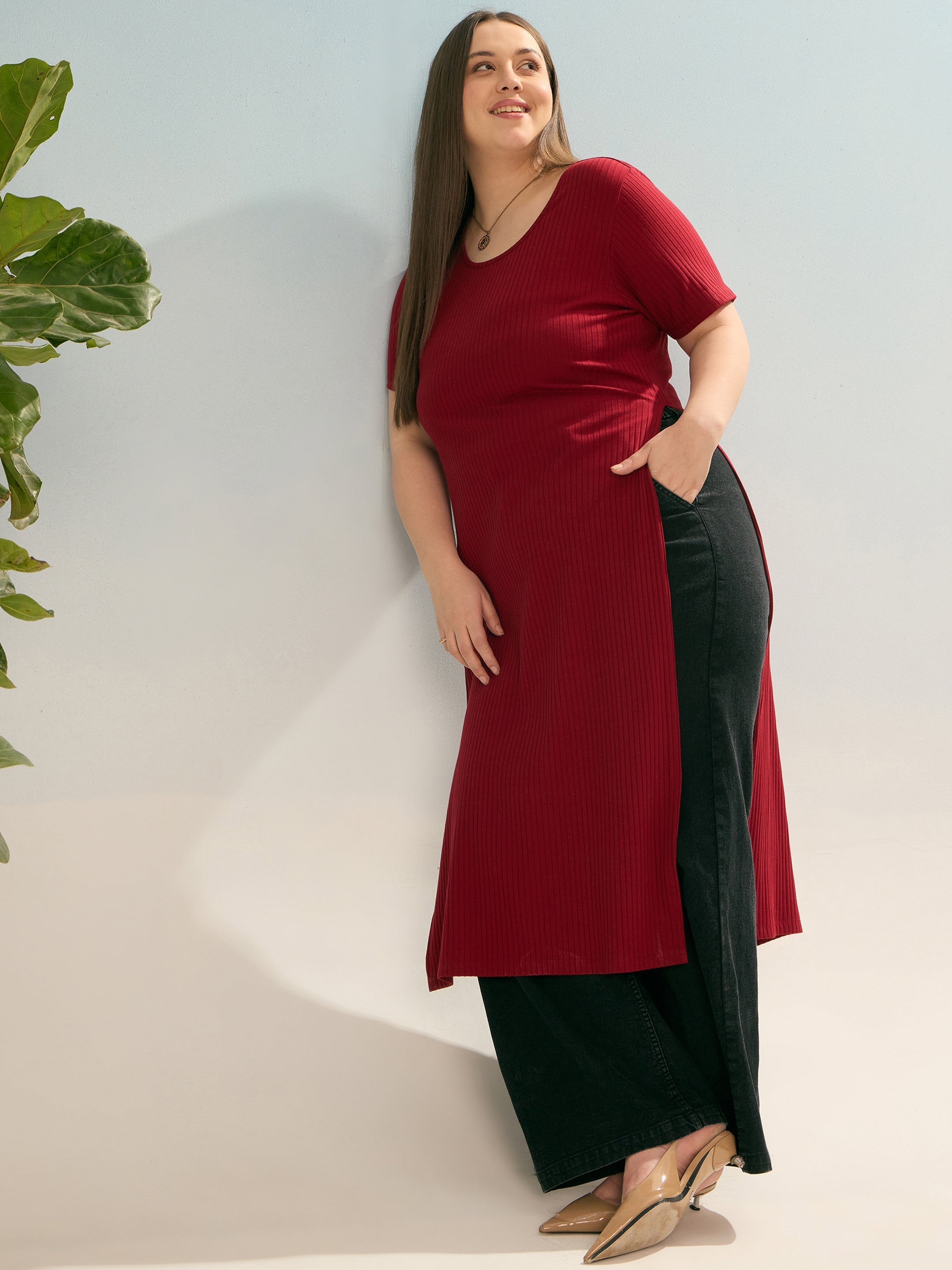 Women Maroon Rib Round Neck Long Line Top-SFTOP42382