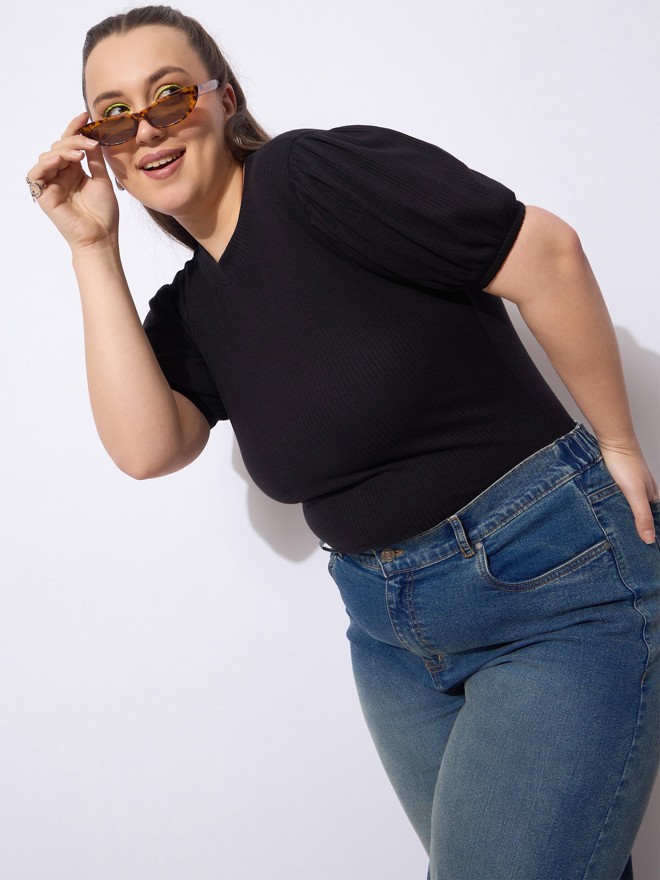 Women Black Rib Round Neck Puff Sleeves Top-SFTOP42388