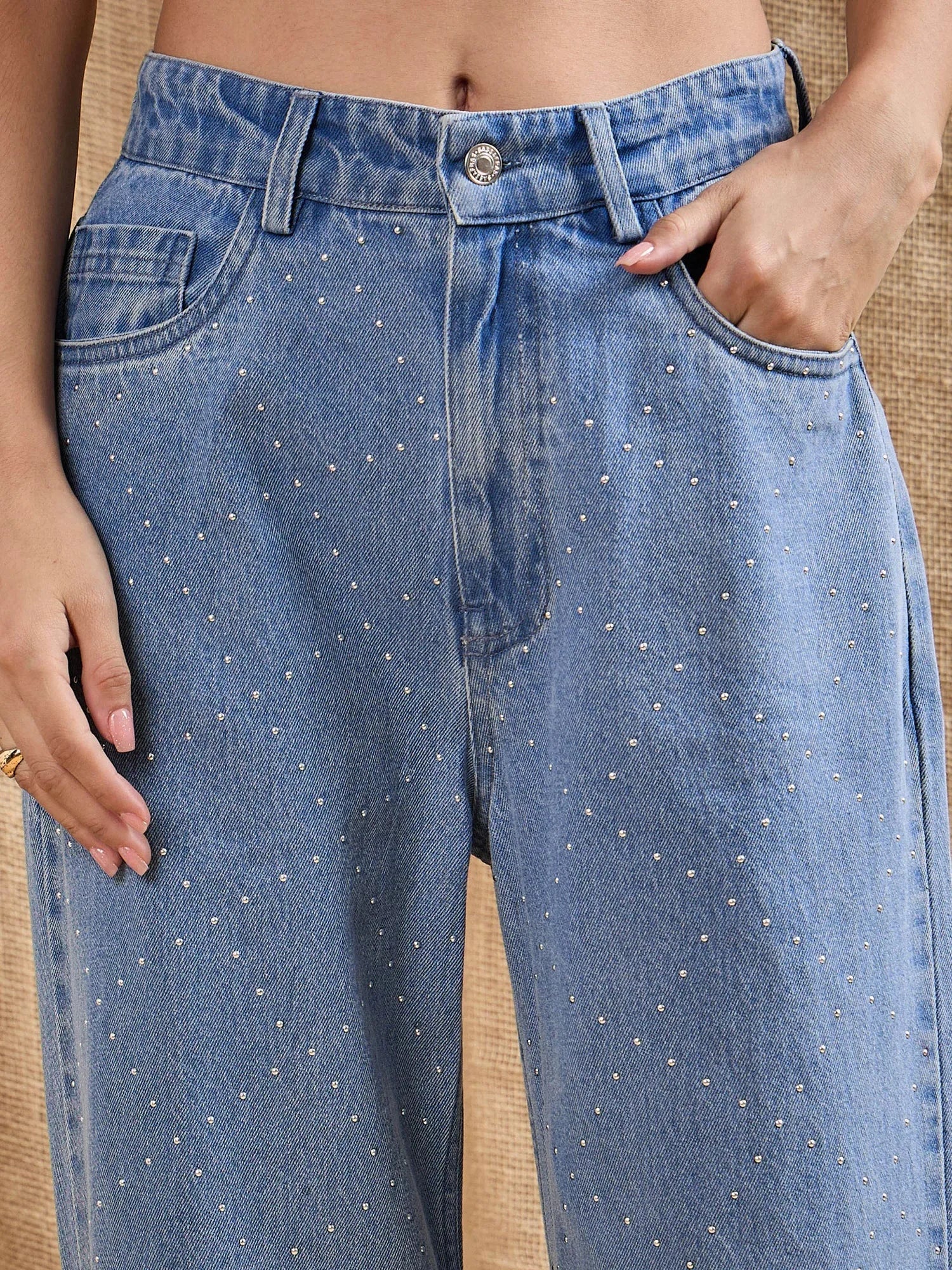 Wholesale Women Blue Washed Tube Top With Straight Fit Jeans