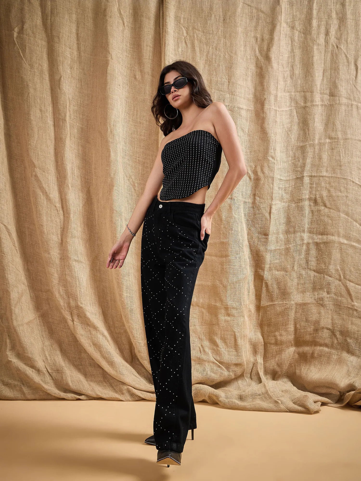 Wholesale Women Black Washed Tube Top With Straight Fit Jeans
