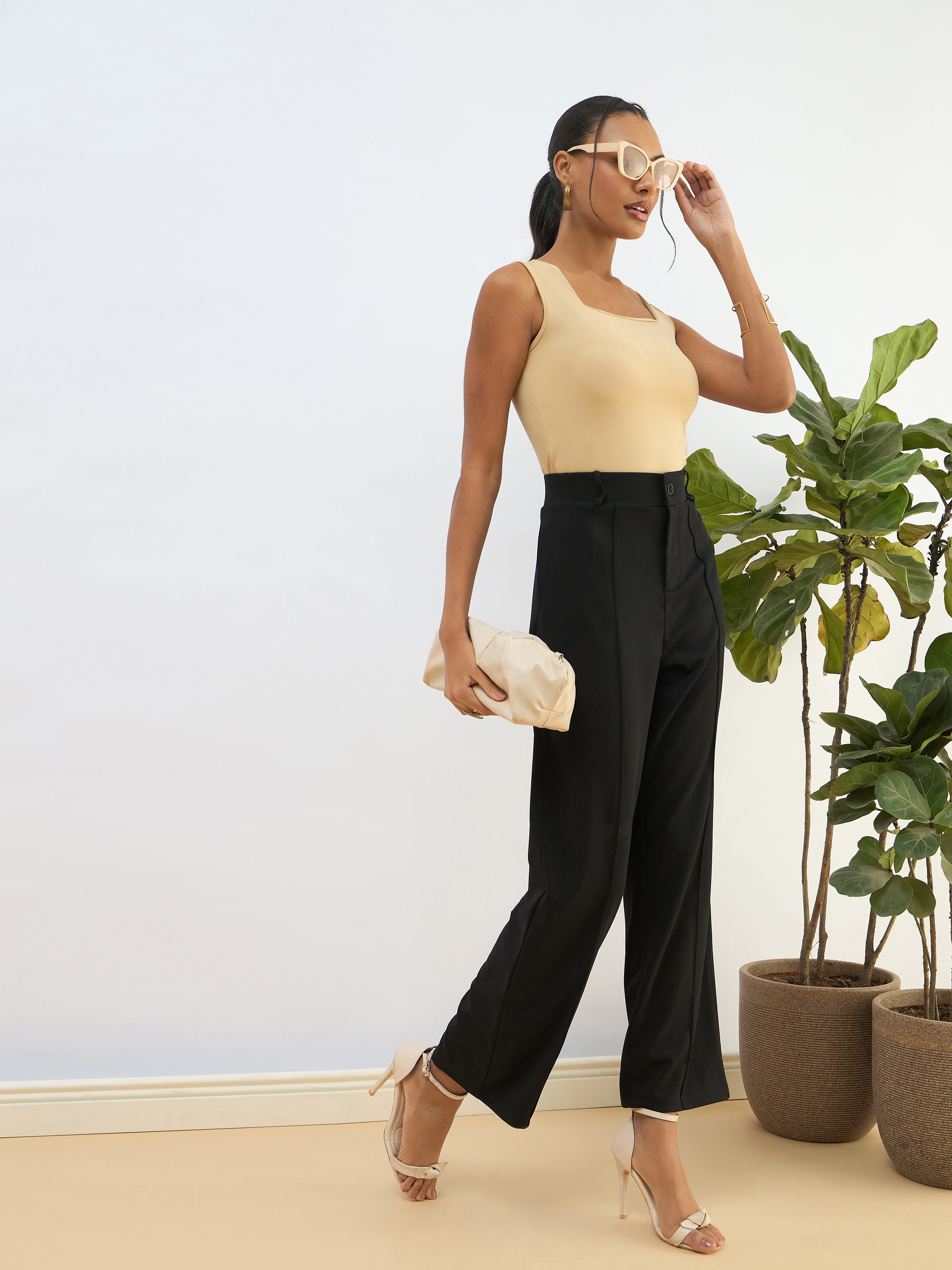 Women Beige Rhombus Neck Sleeveless Bodysuit-SFTOPS42256