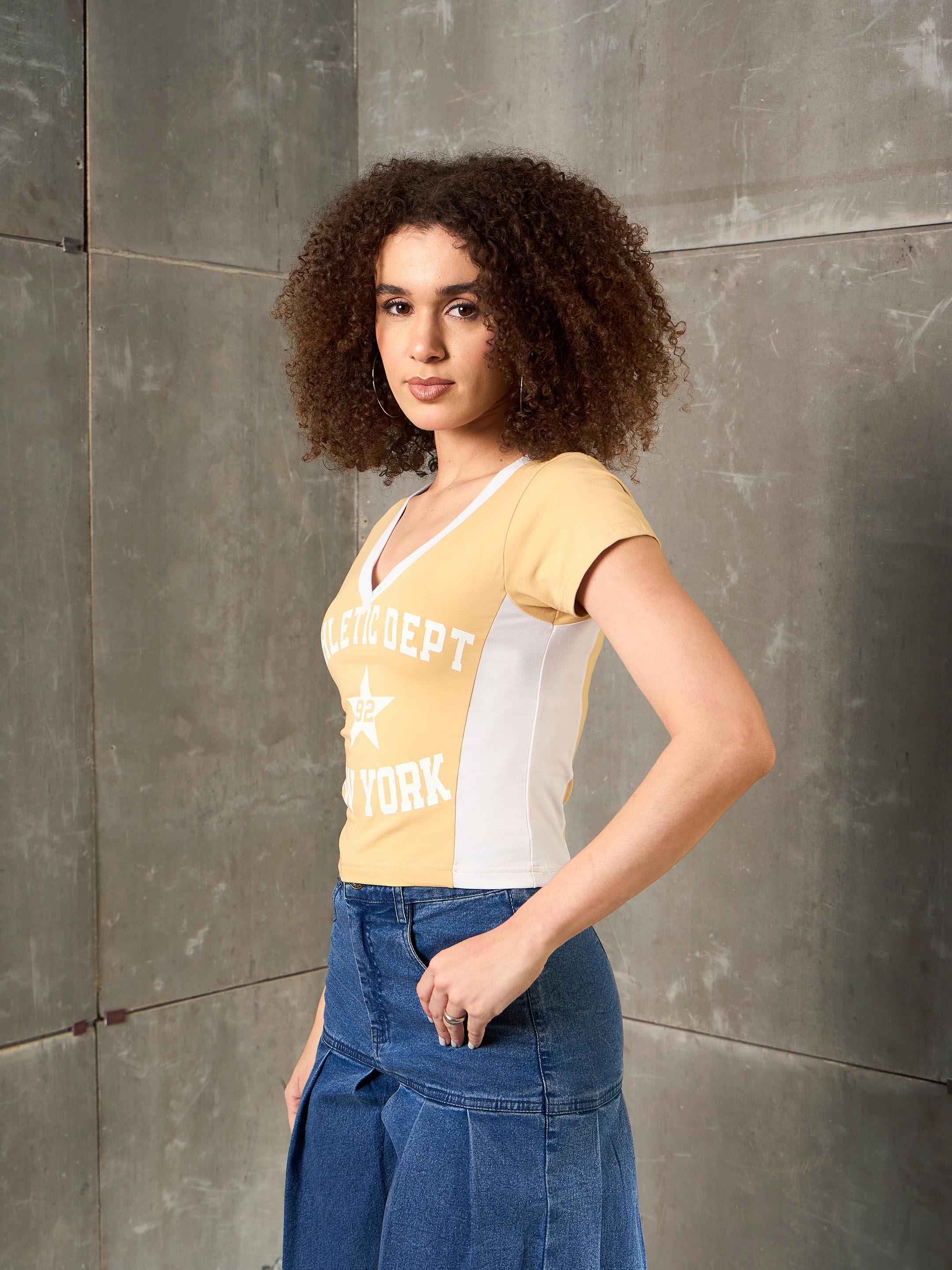 Women Beige & White NEW YORK Fitted T-Shirt-SFTOPS42362