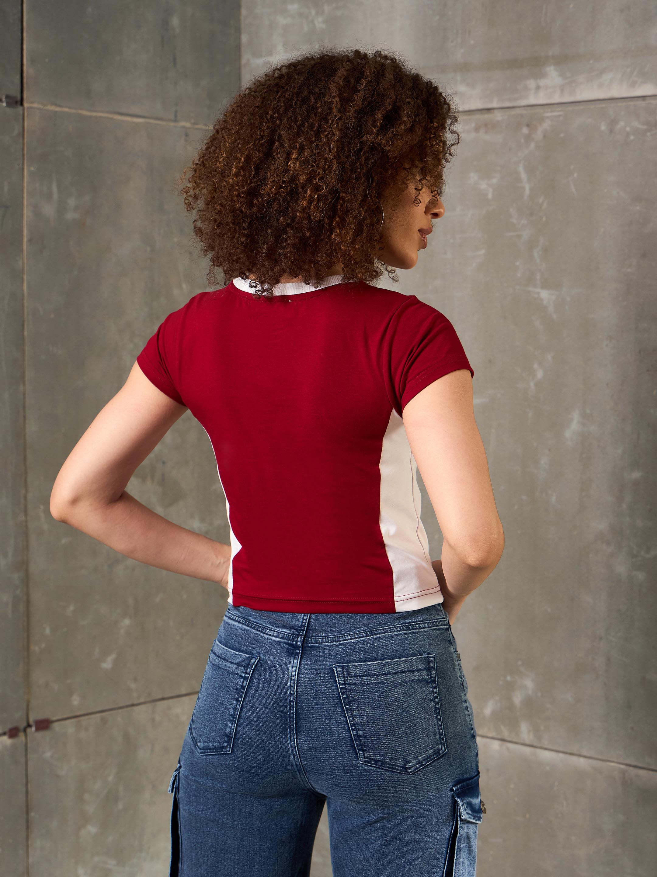 Women Maroon & White R-Print Fitted T-Shirt-SFTOPS42365