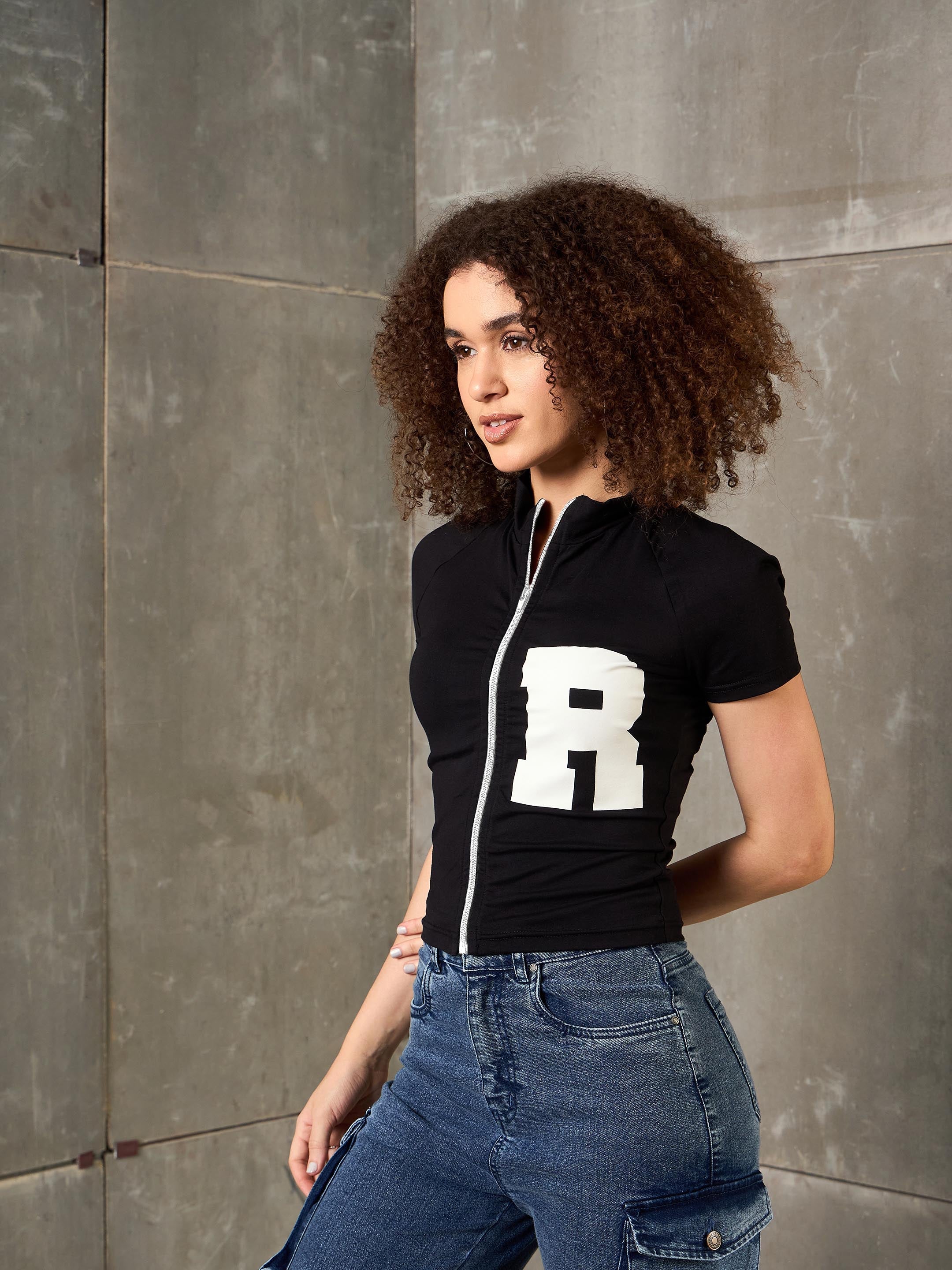 Women Black Front Zipper R-Print Fitted T-Shirt-SFTOPS42372
