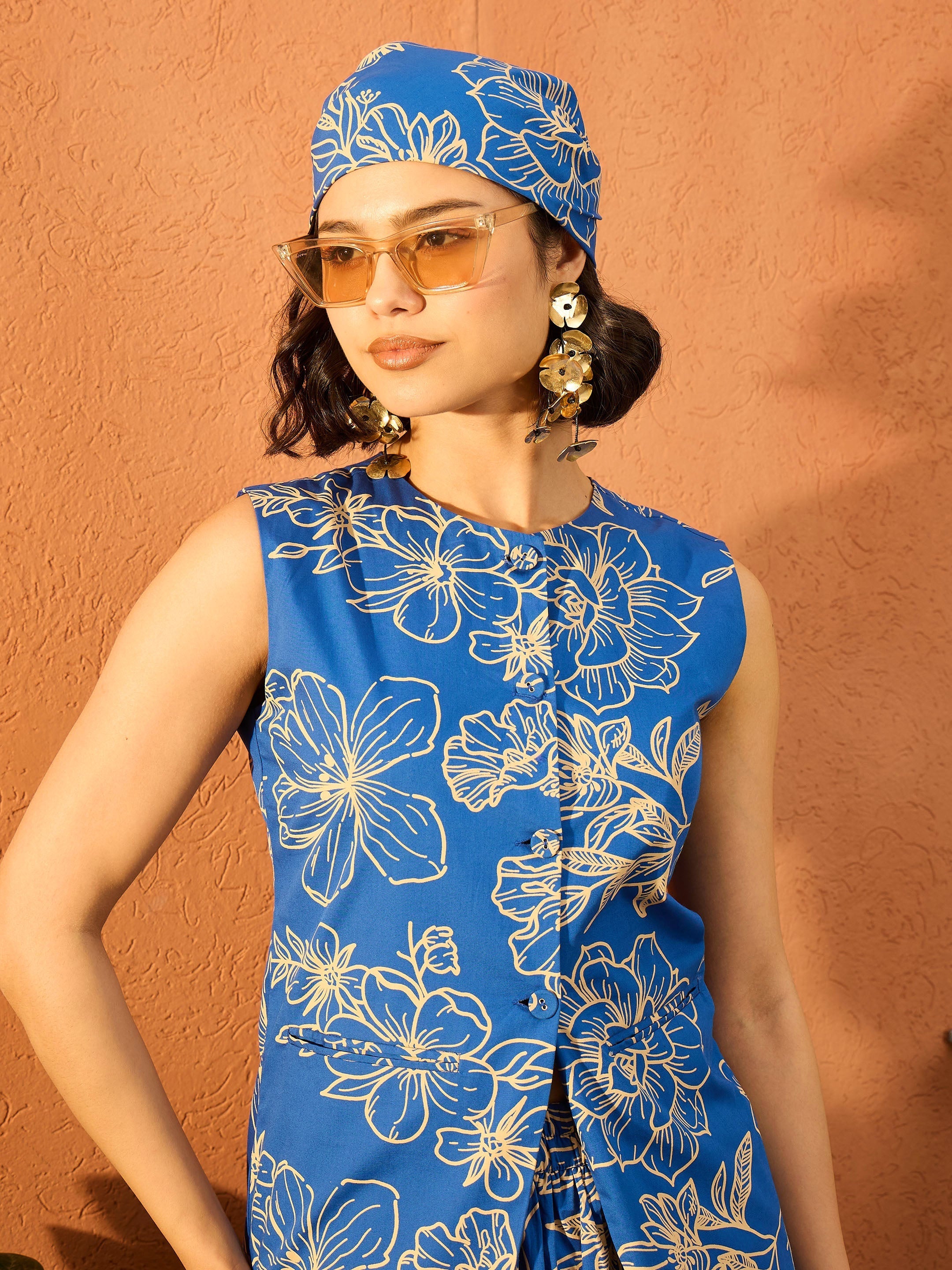Women Blue Poplin Floral Sleeveless Vest Top-SFTOPS42458